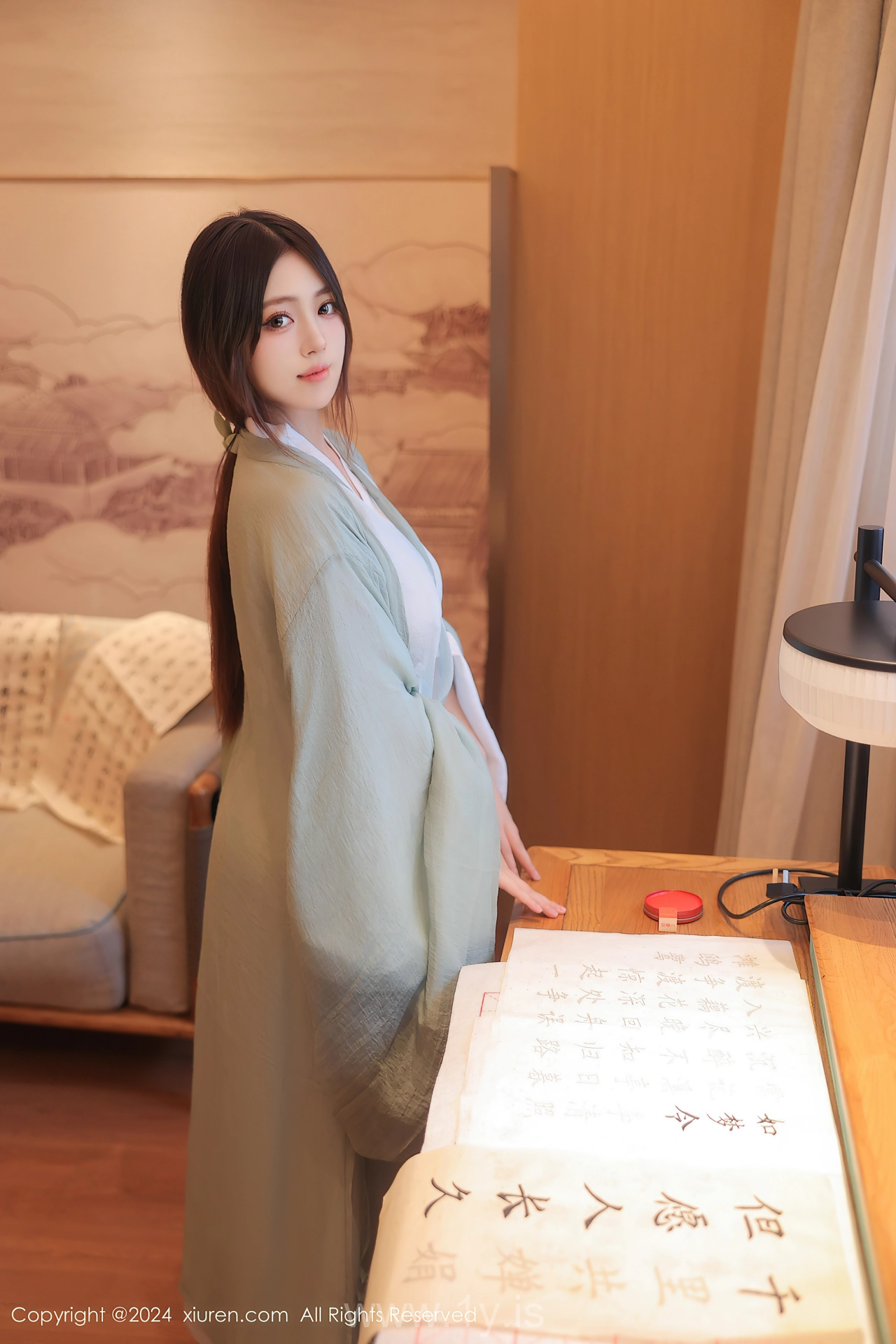 XIUREN(秀人网) No.8937 Enigmatic Chinese Cougar 蛋蛋宝