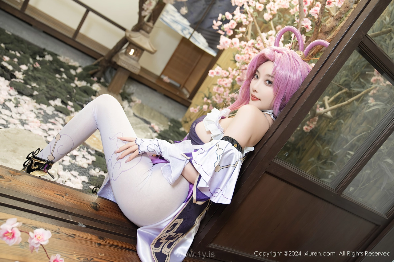 XIUREN(秀人网) No.8943 Sexy & Quiet Asian Chick 杨晨晨Yome