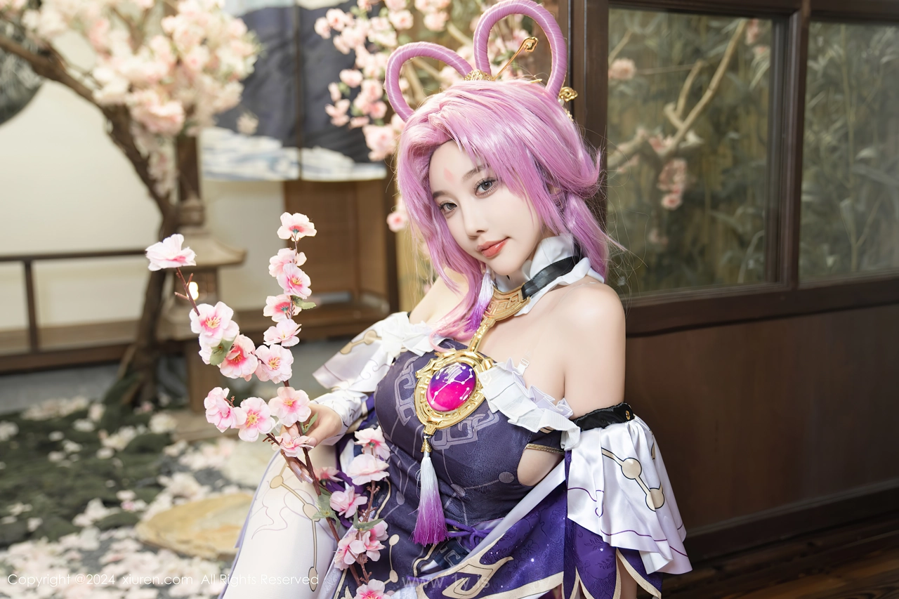 XIUREN(秀人网) No.8943 Sexy & Quiet Asian Chick 杨晨晨Yome