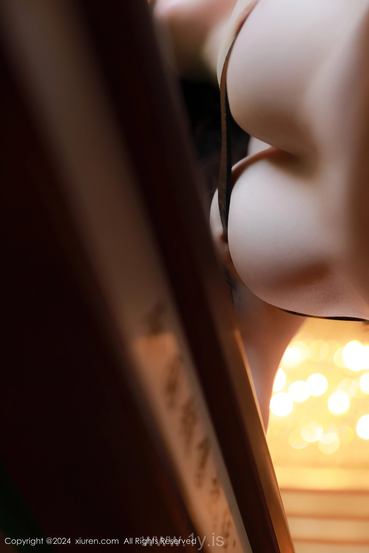 XIUREN(秀人网) No.8946 Shimmering & Flawless Asian Temptress 白茹雪abby