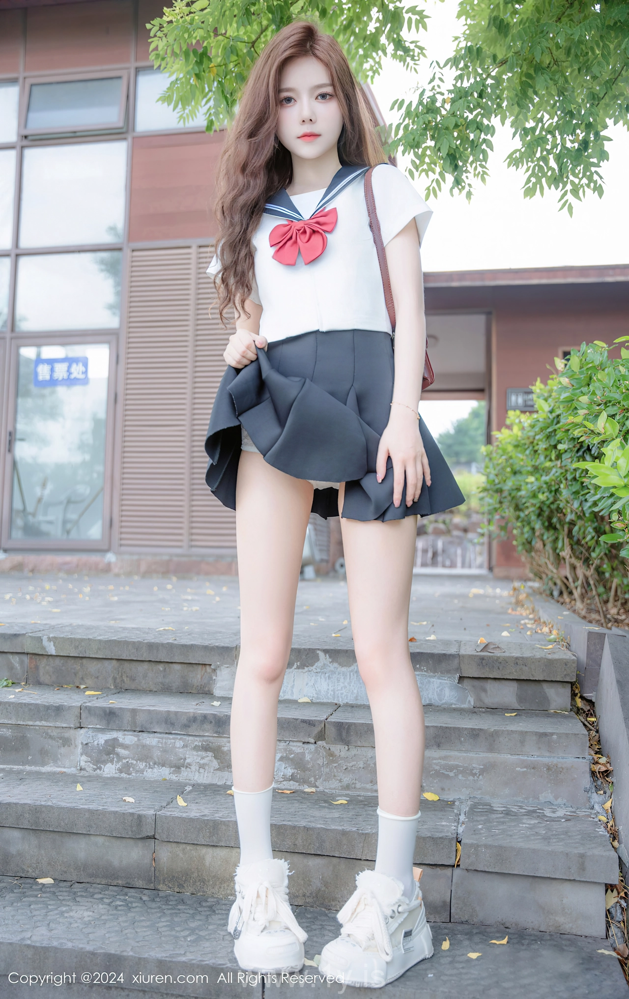 XIUREN(秀人网) No.8948 Classy & Sophisticated Asian Rose 拍黄瓜girl