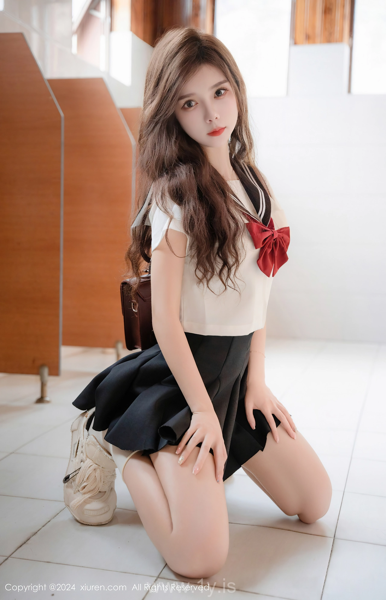 XIUREN(秀人网) No.8948 Classy & Sophisticated Asian Rose 拍黄瓜girl