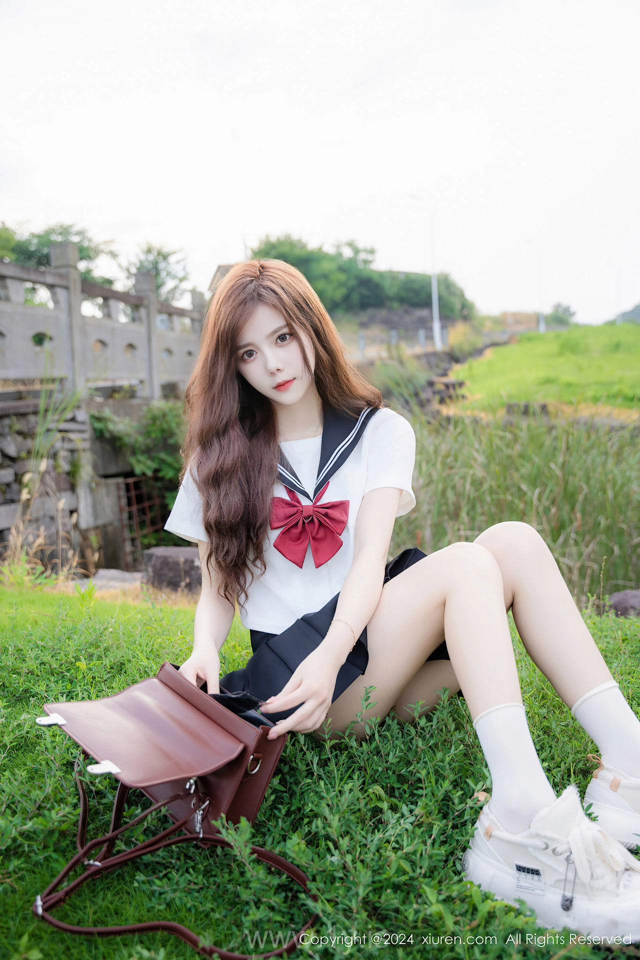 XIUREN(秀人网) No.8948 Classy & Sophisticated Asian Rose 拍黄瓜girl