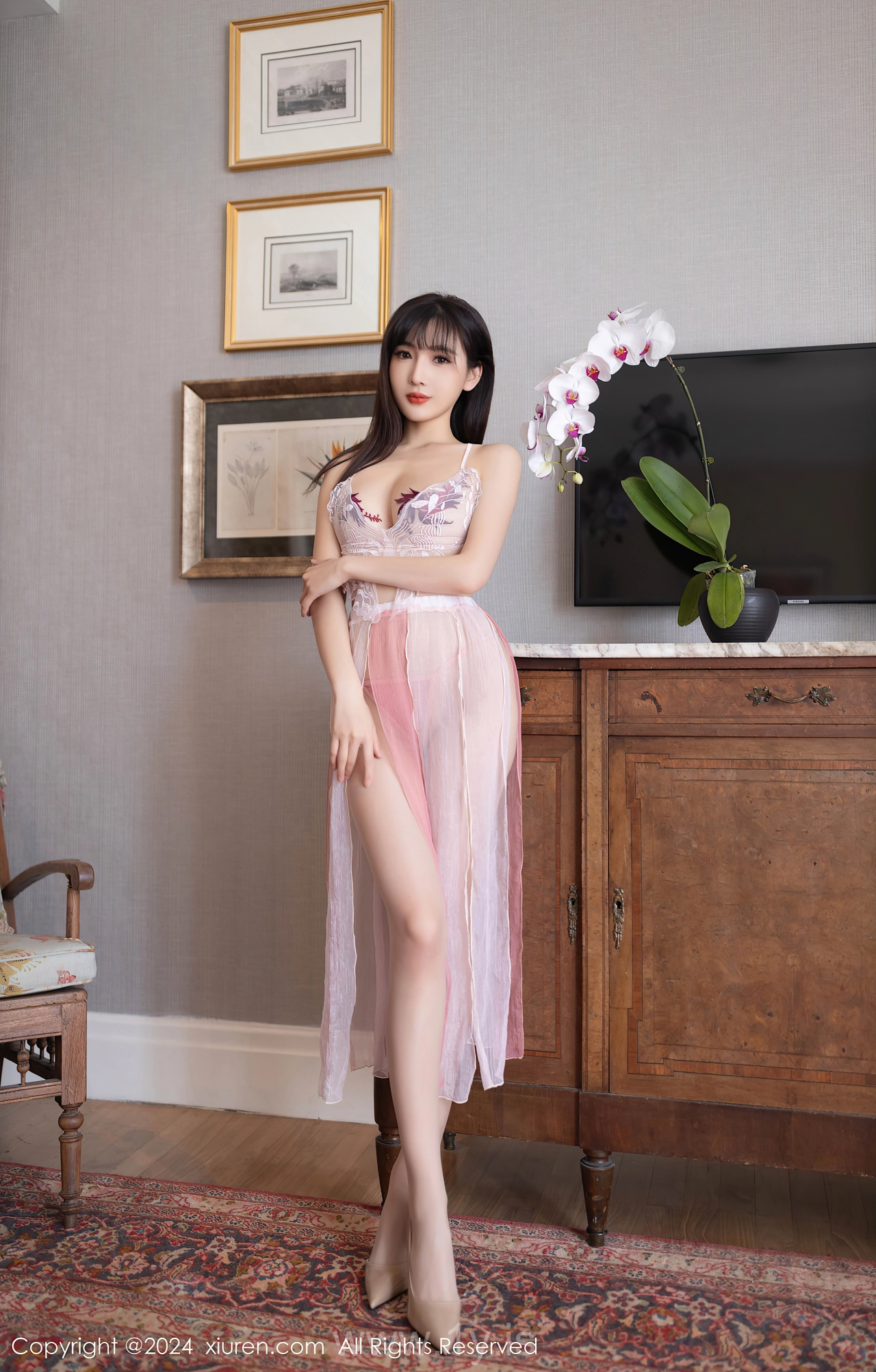 XIUREN(秀人网) No.8954 Luminous & Beautiful Asian Women 陆萱萱