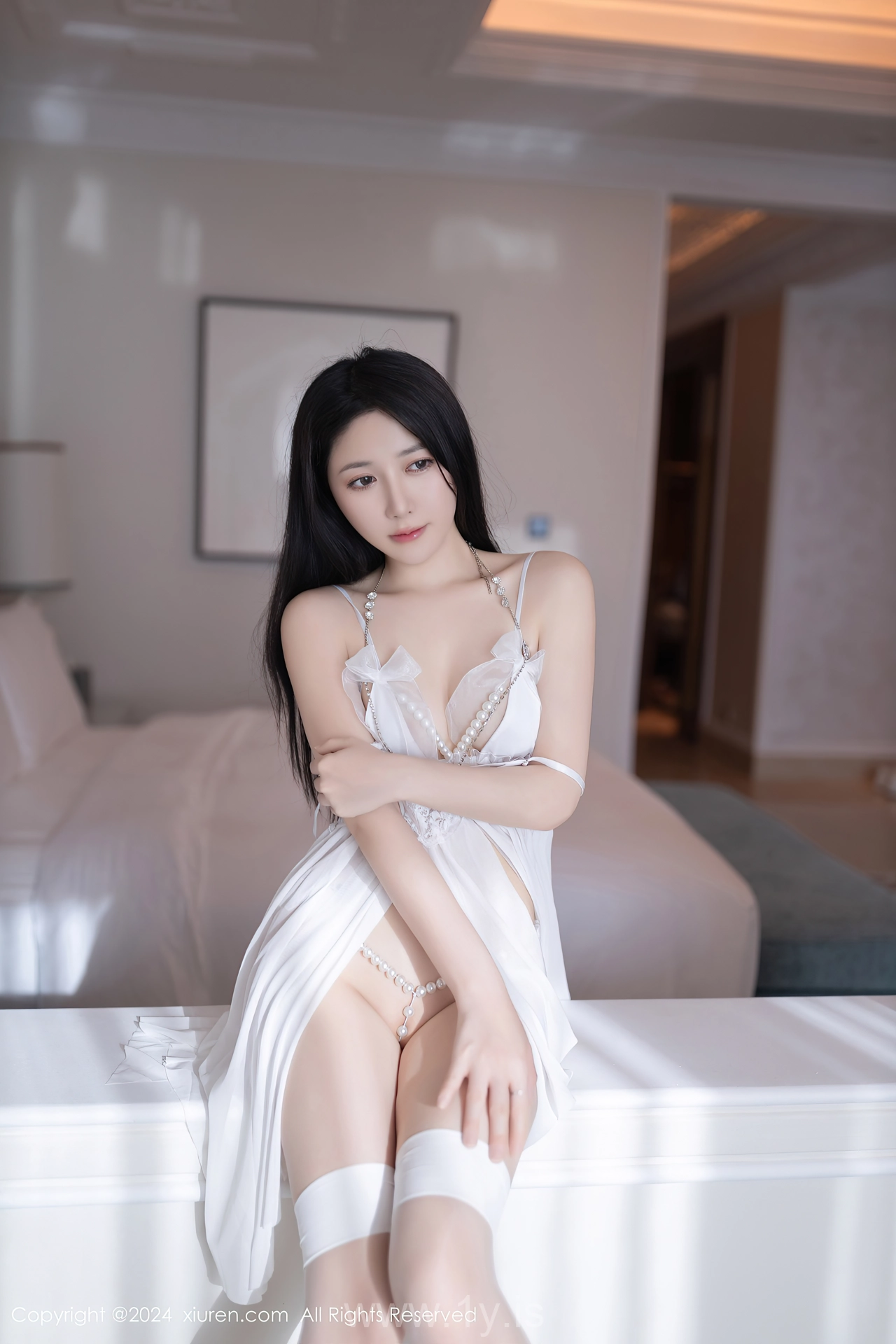 XIUREN(秀人网) No.8962 Fancy Asian Cougar 鱼子酱Fish