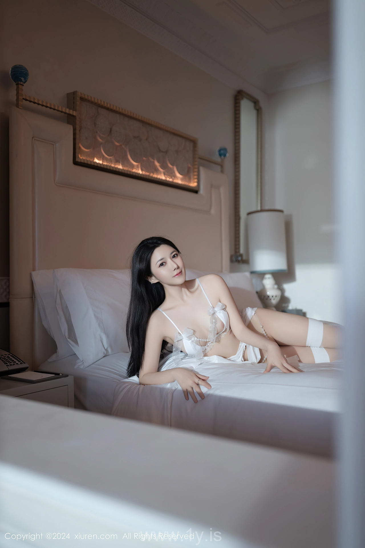 XIUREN(秀人网) No.8962 Fancy Asian Cougar 鱼子酱Fish