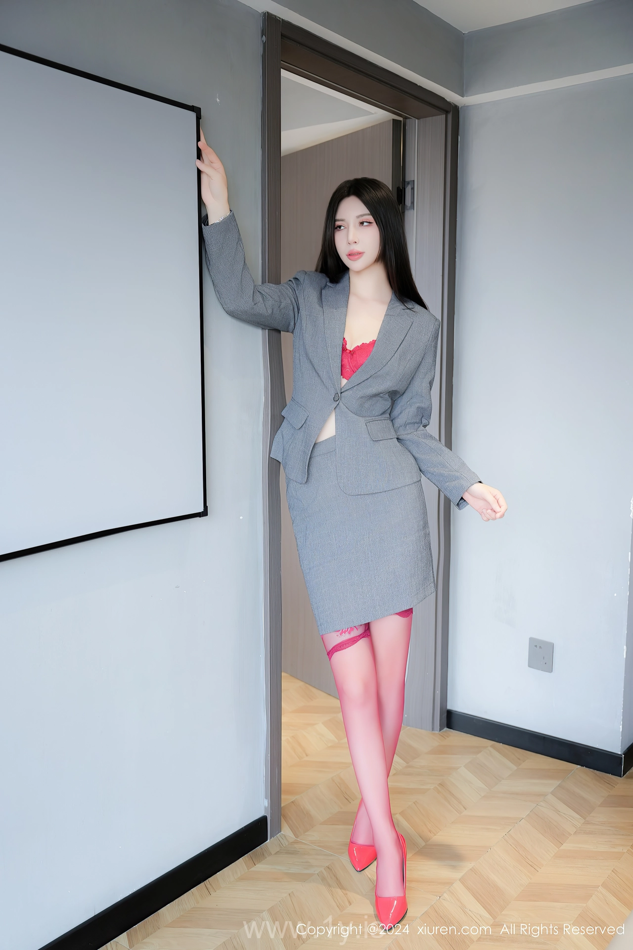 XIUREN(秀人网) No.8967 Attractive Asian Beauty Queen 曼柔