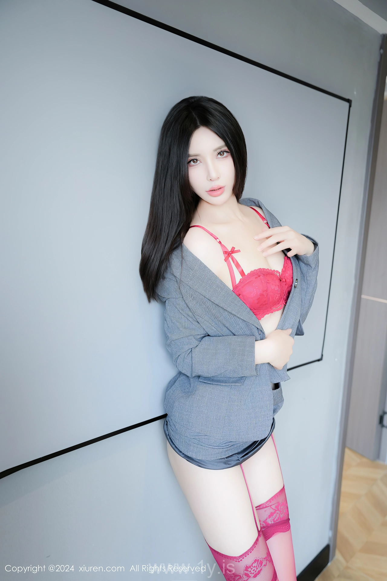 XIUREN(秀人网) No.8967 Attractive Asian Beauty Queen 曼柔