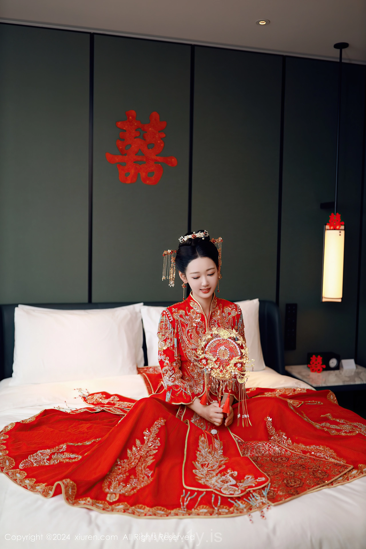 XIUREN(秀人网) No.8972 Luminous Asian Queen 唐安琪