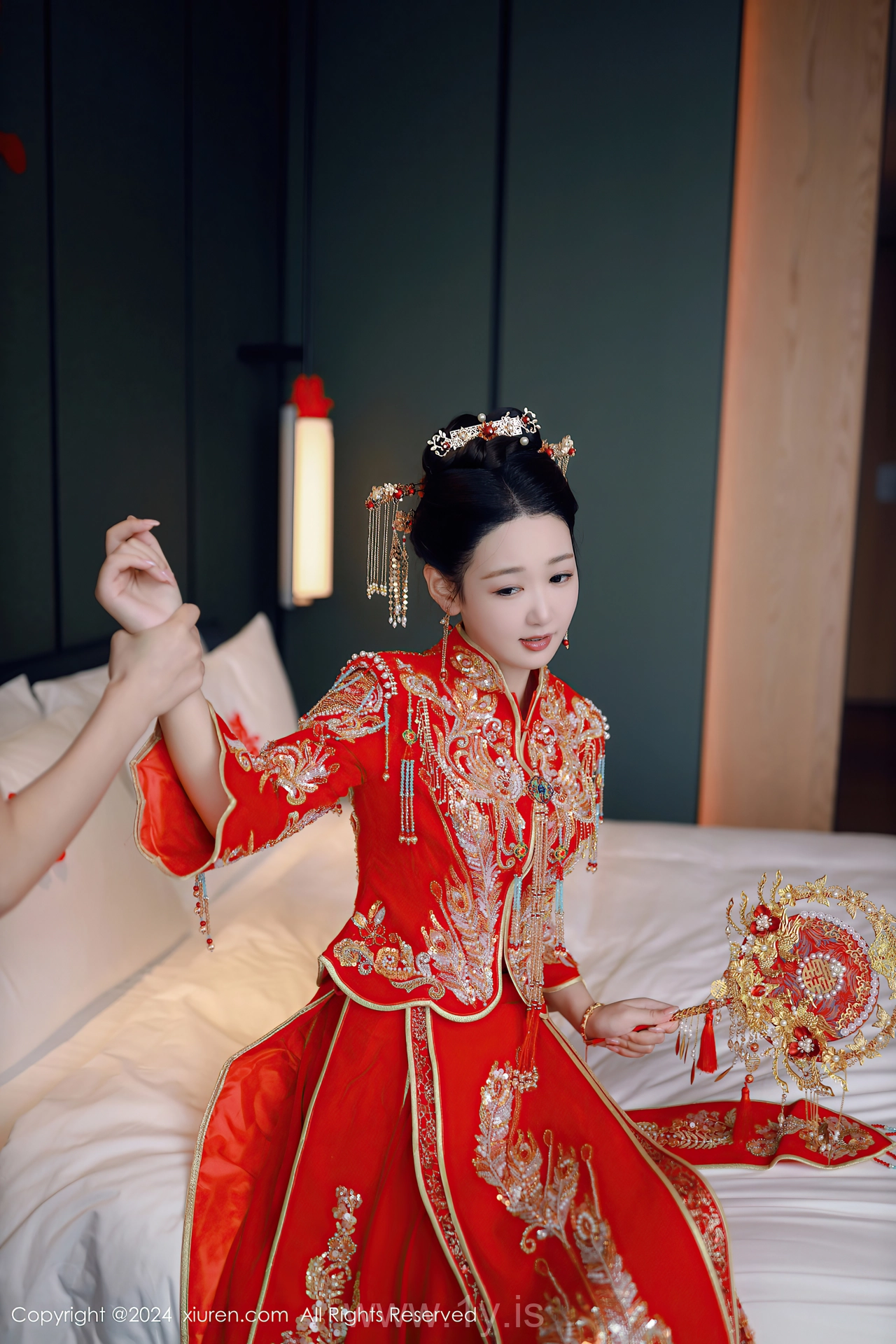 XIUREN(秀人网) No.8972 Luminous Asian Queen 唐安琪