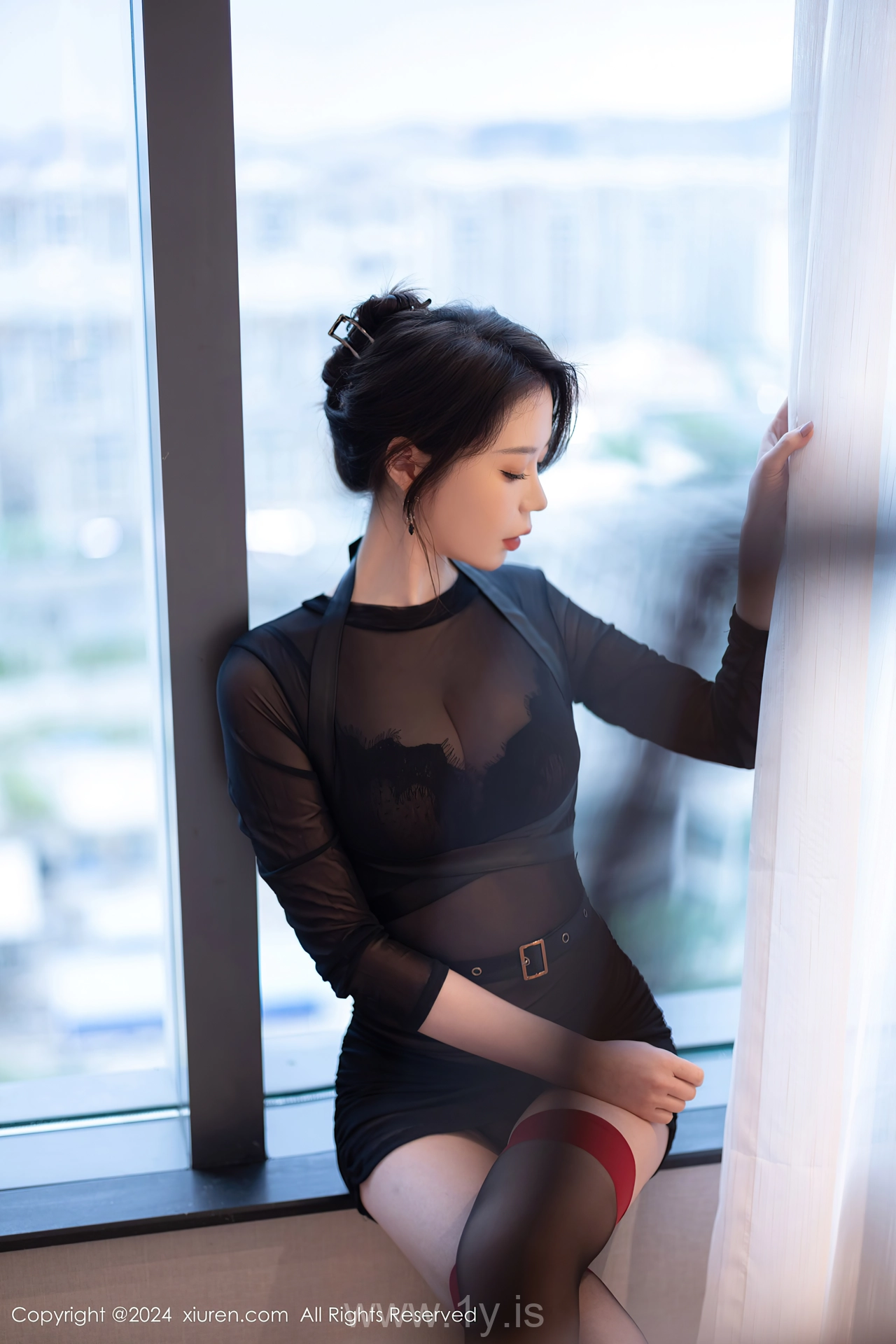 XIUREN(秀人网) No.8979 Seductive & Charismatic Asian Rose 梦心玥