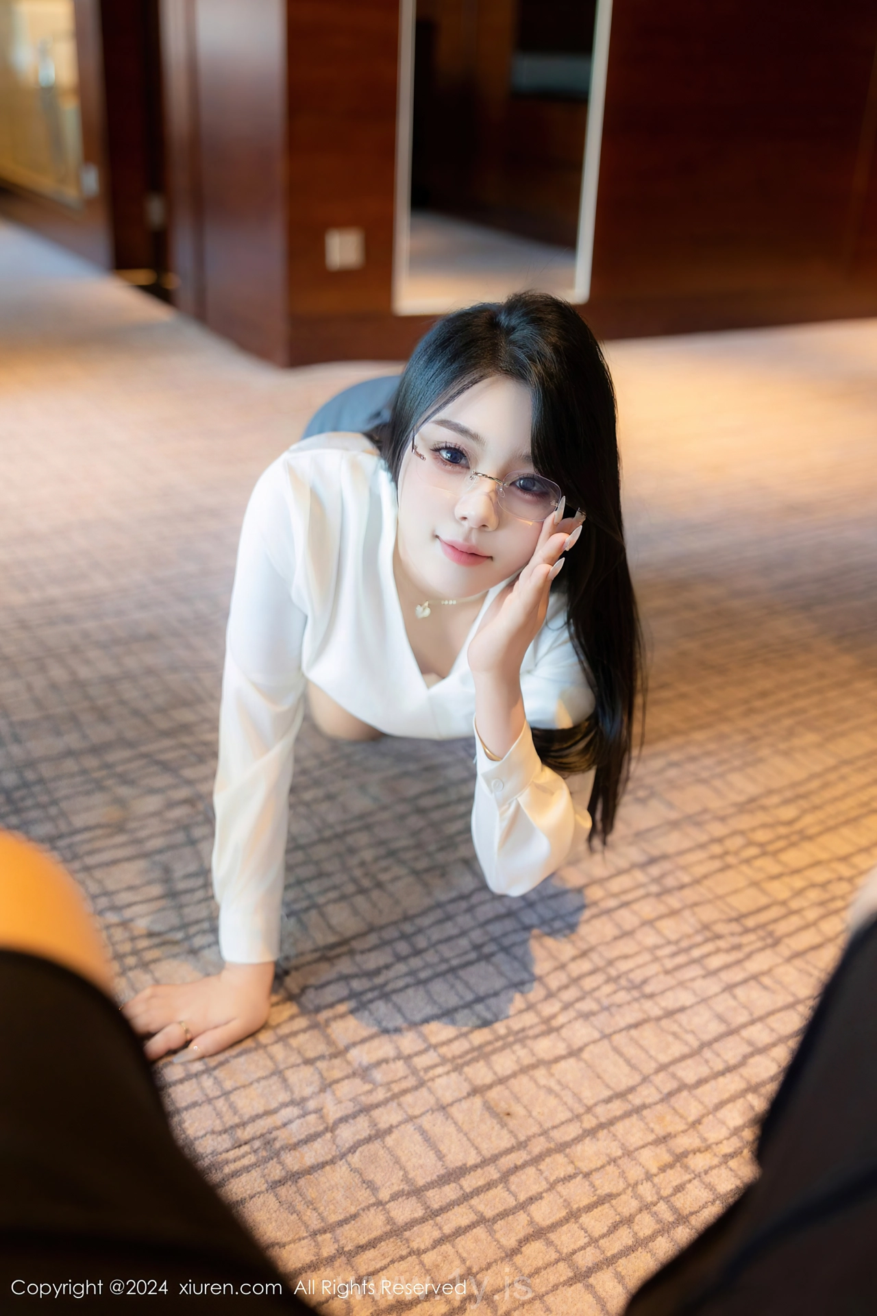 XIUREN(秀人网) No.8989 Ravishing Chinese Enchantress 麦田