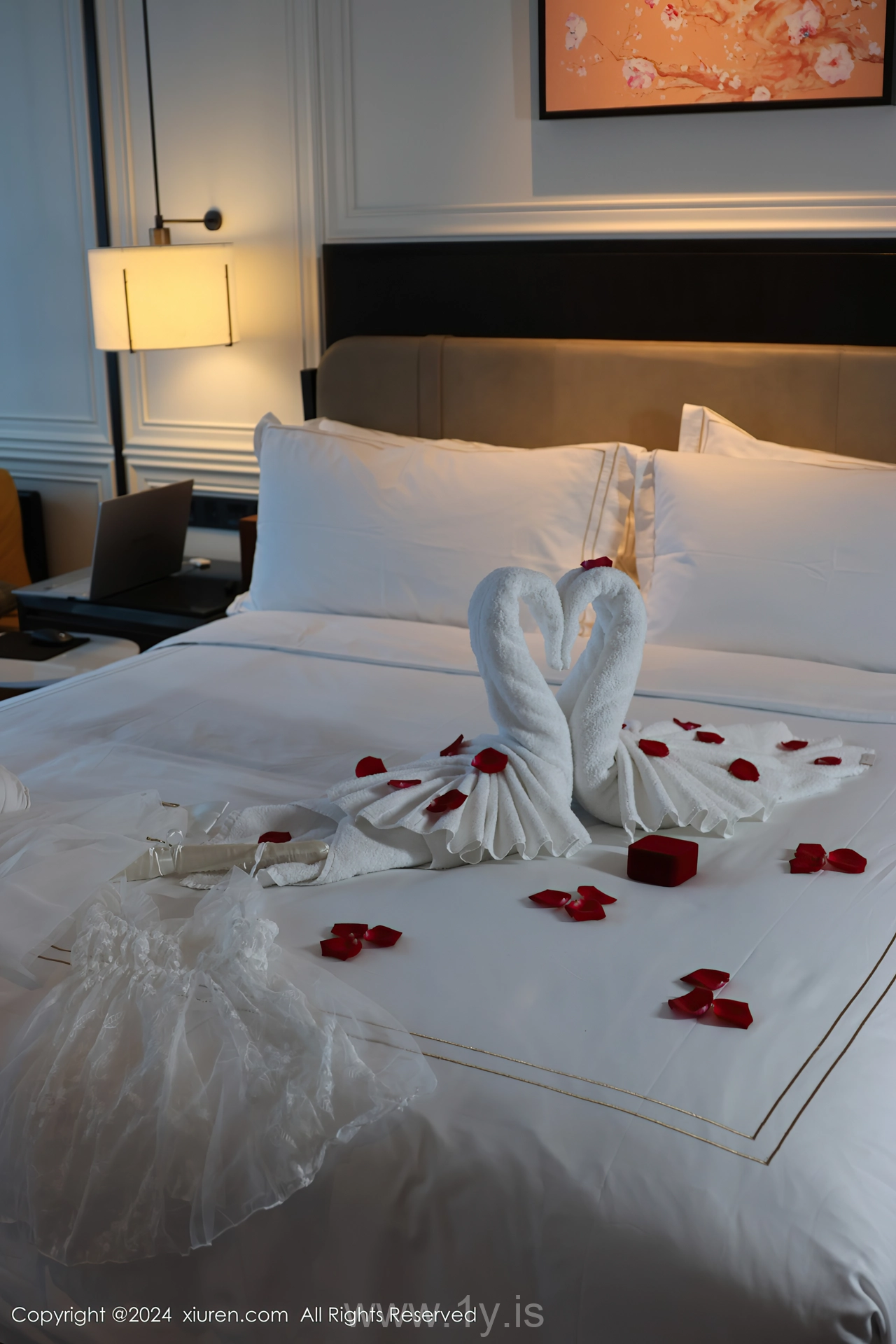 XIUREN(秀人网) No.8991 Pretty & Knockout Asian Babe 小薯条nienie