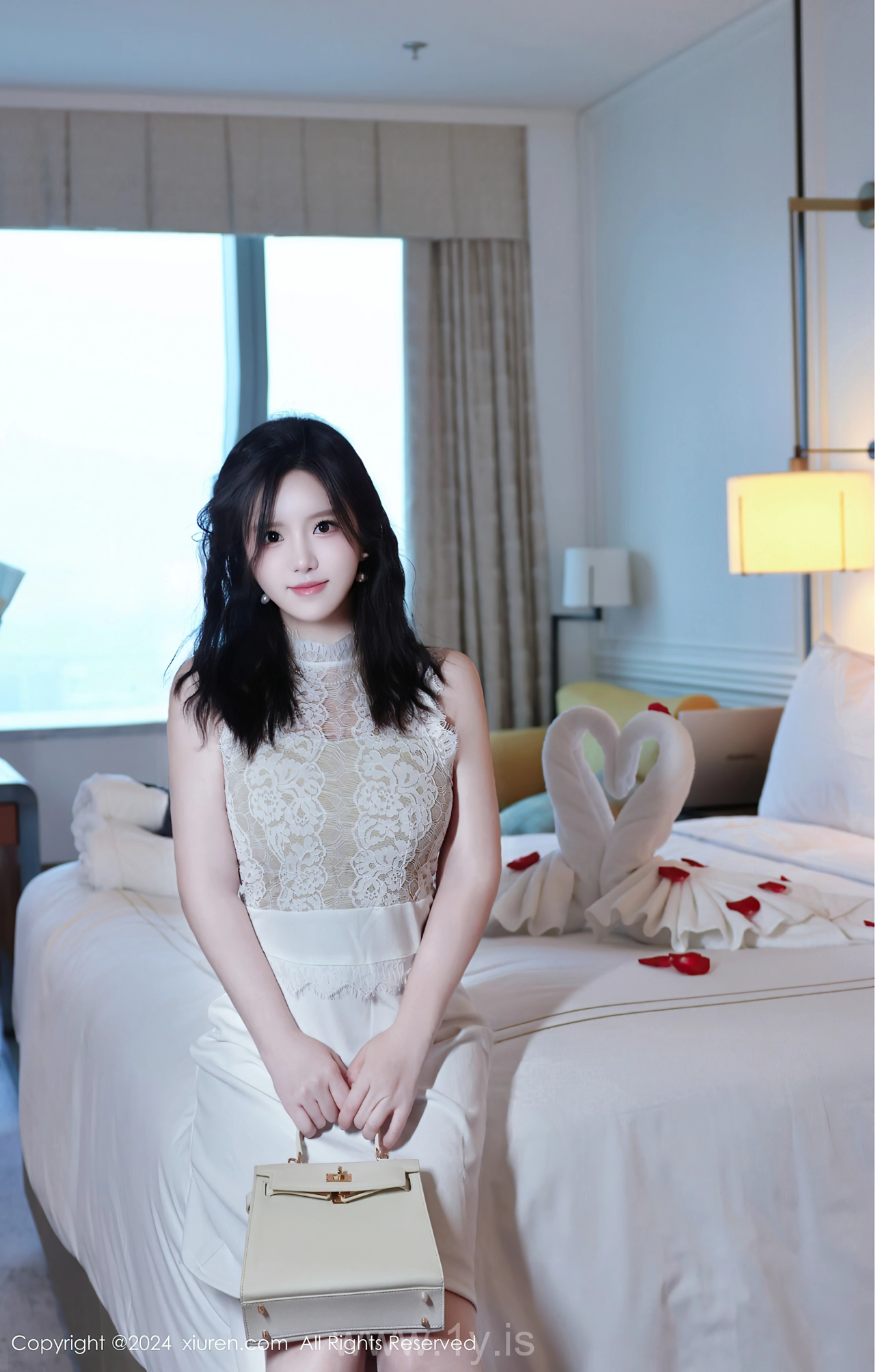 XIUREN(秀人网) No.8991 Pretty & Knockout Asian Babe 小薯条nienie