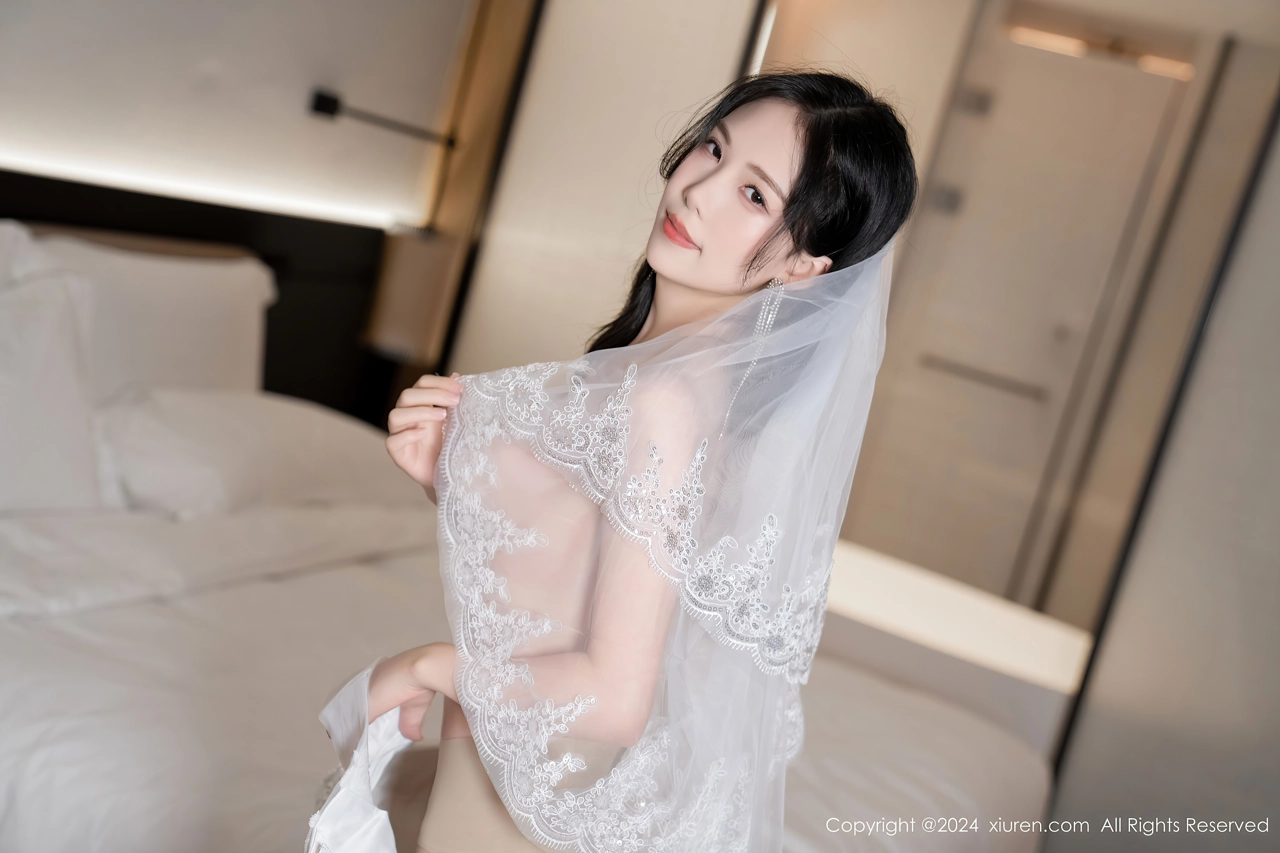 XIUREN(秀人网) No.8998 Sophisticated Asian Angel 利世