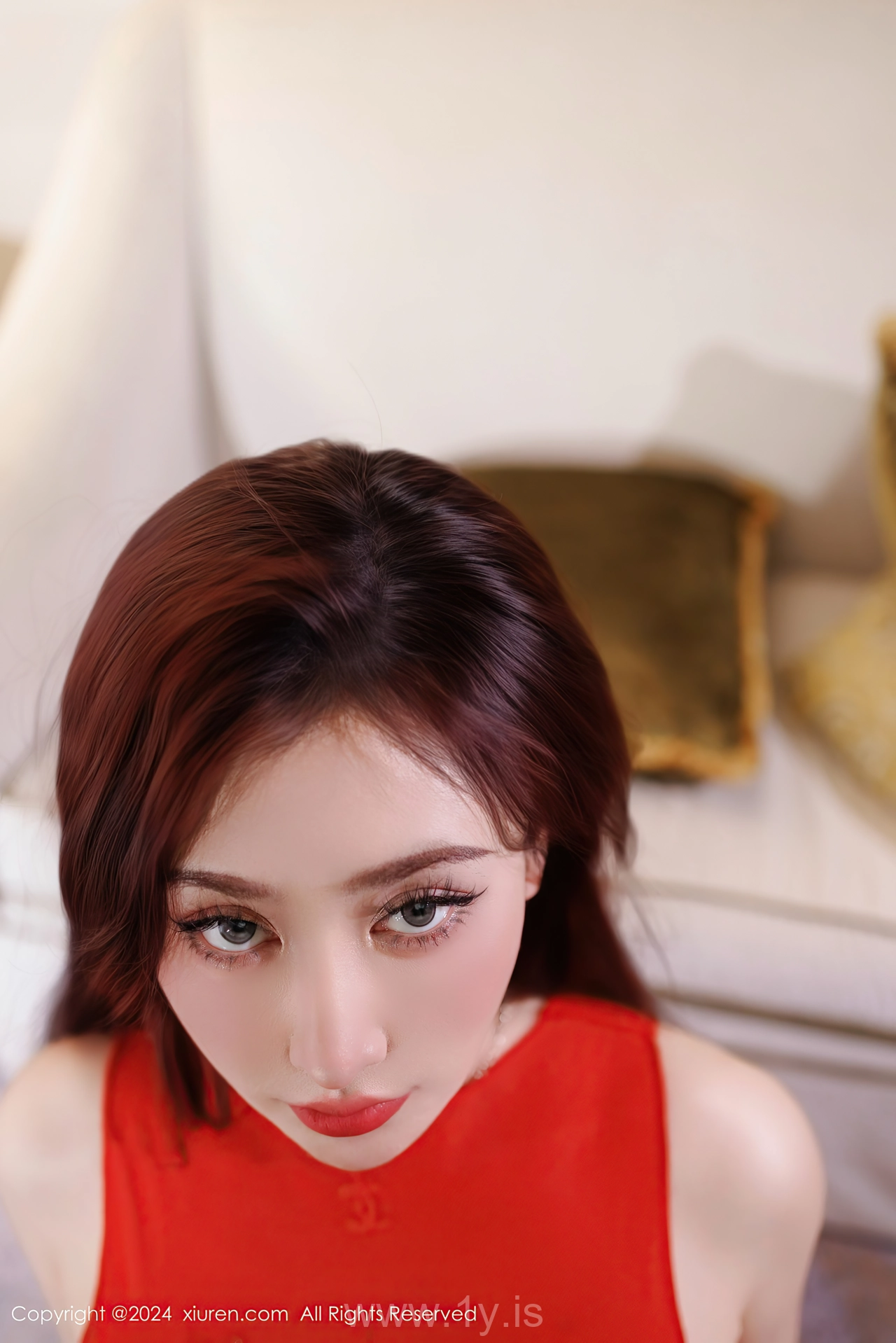 XIUREN(秀人网) No.9001 Tempting & Pretty Chinese Chick 蕾蕾醒了没