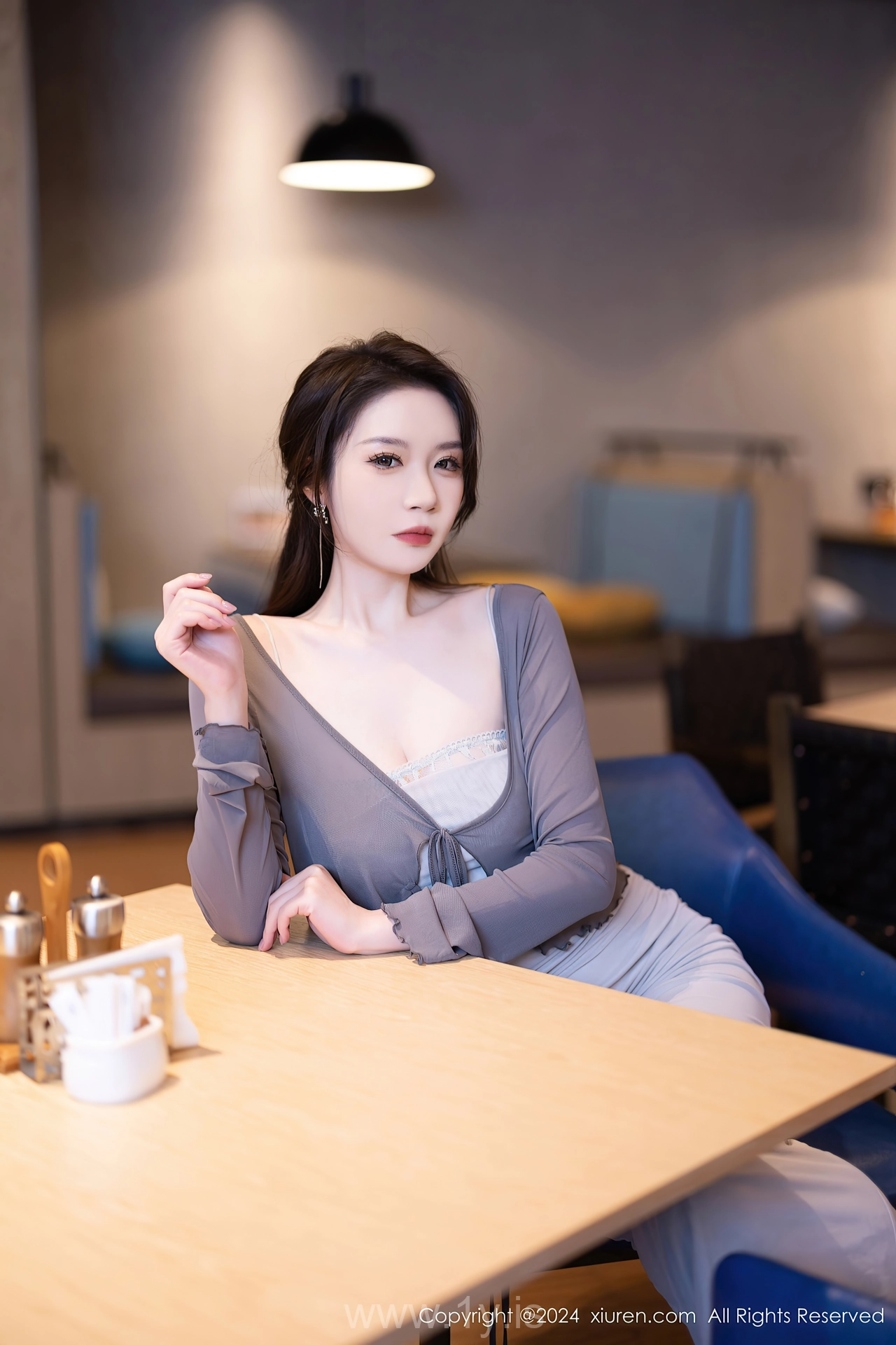 XIUREN(秀人网) No.9007 Lovely & Refined Chinese Girl 梦心玥