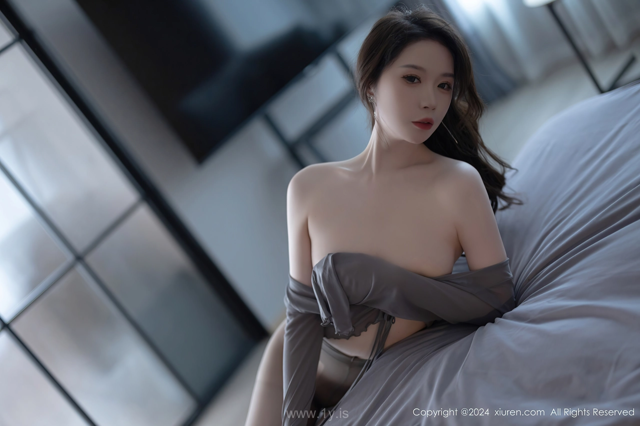 XIUREN(秀人网) No.9007 Lovely & Refined Chinese Girl 梦心玥