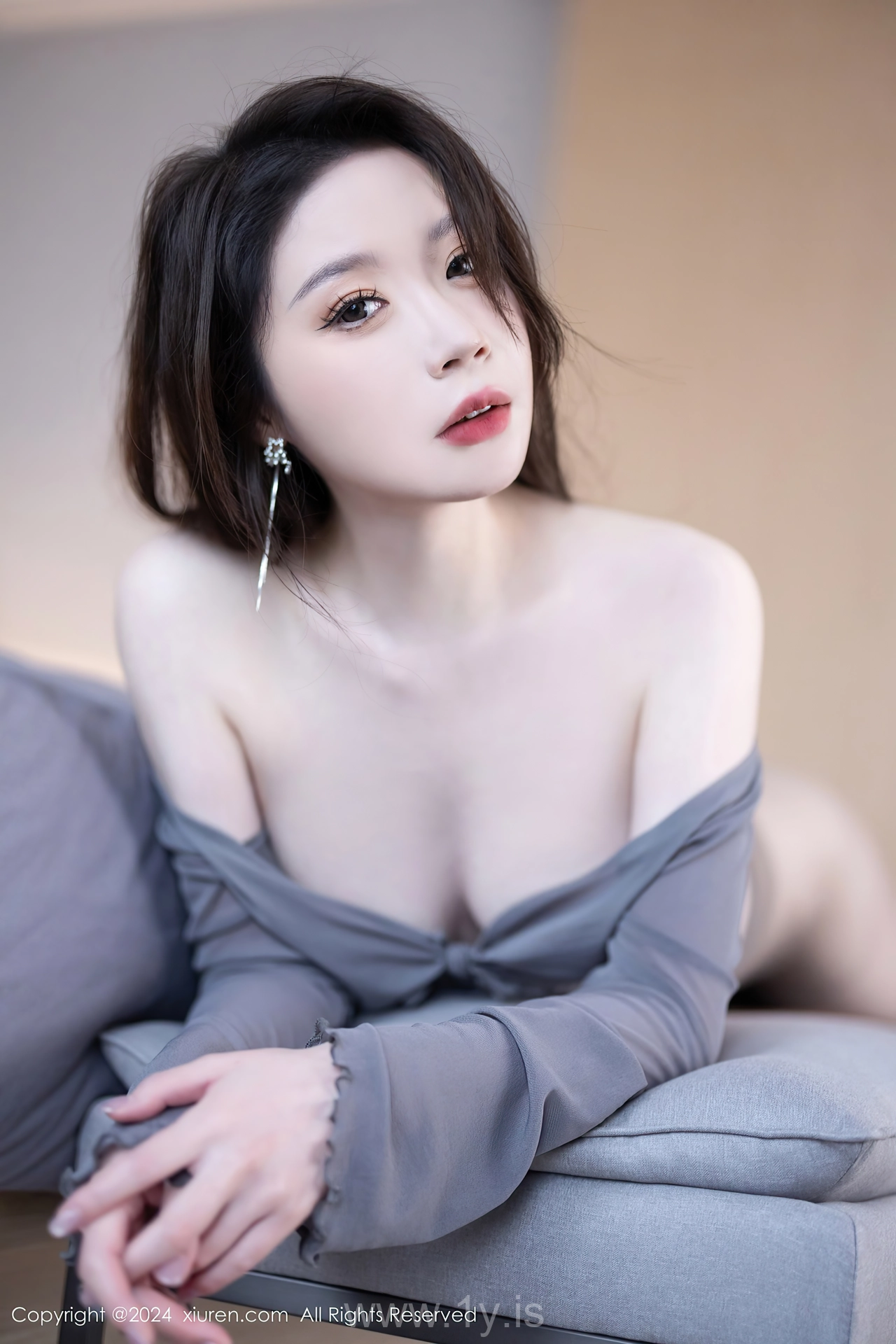 XIUREN(秀人网) No.9007 Lovely & Refined Chinese Girl 梦心玥
