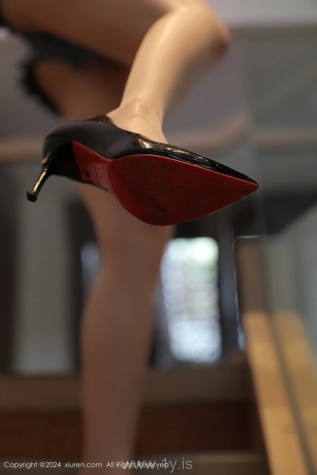 XIUREN(秀人网) No.9008 Breathtaking & Slim Chinese Nymph 蛋蛋宝