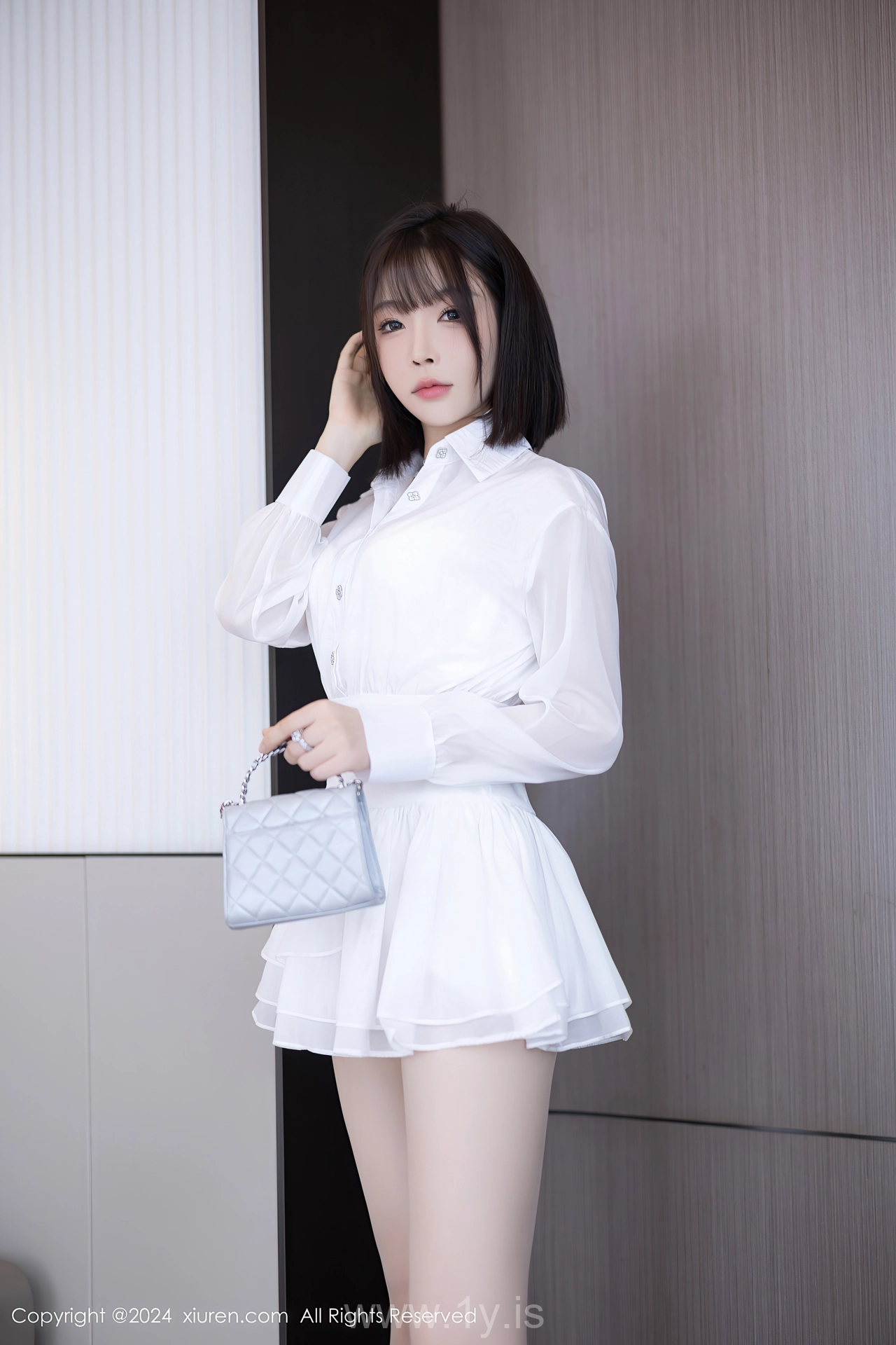 XIUREN(秀人网) No.9020 Radiant Chinese Dreamgirl 徐莉芝Booty