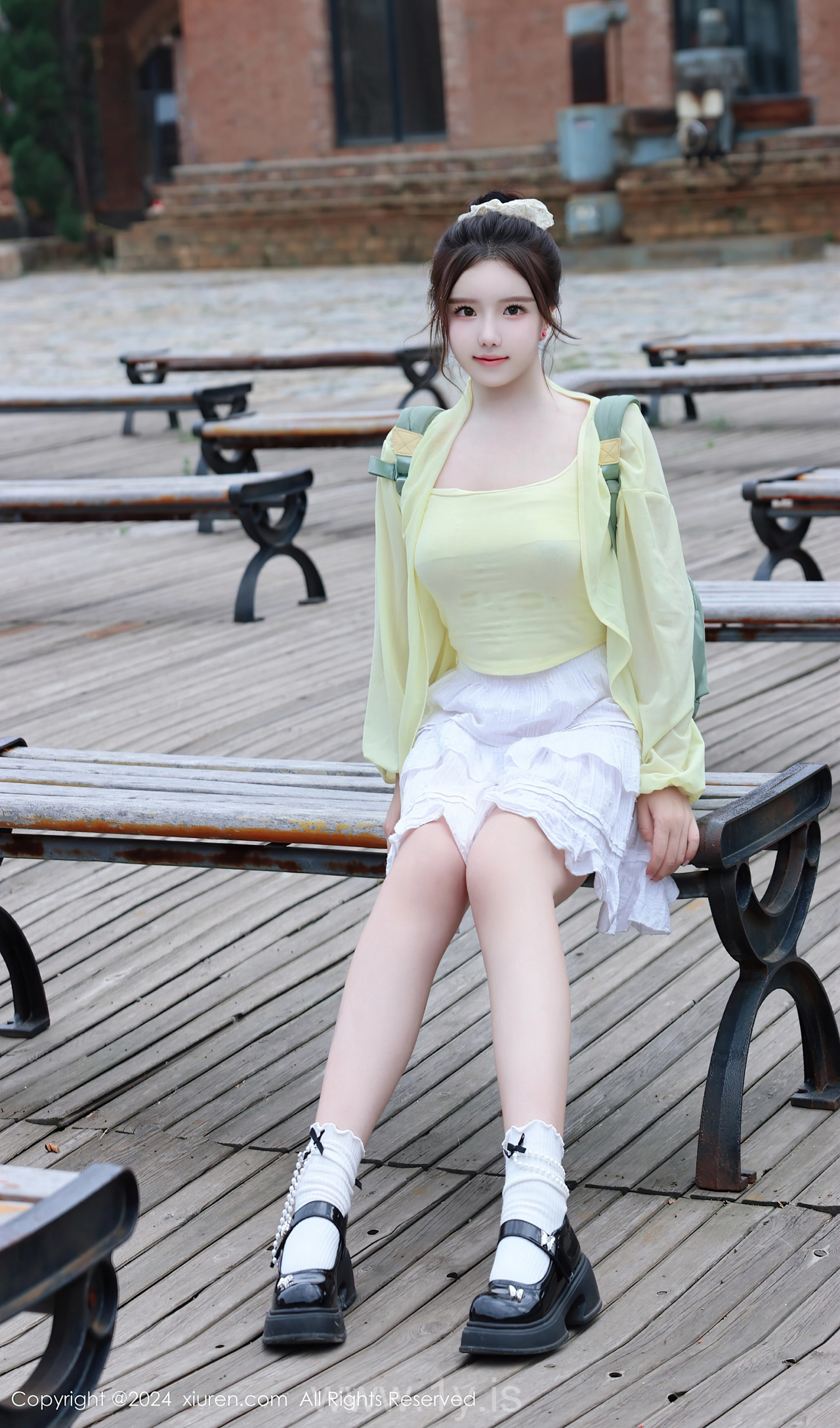 XIUREN(秀人网) No.9024 Refined Chinese Cougar 小薯条nienie