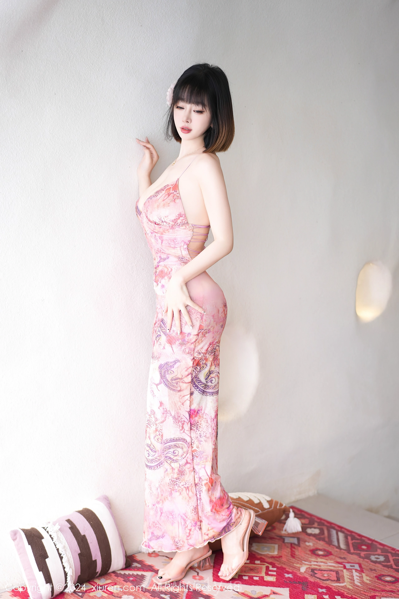 XIUREN(秀人网) No.9025 Seductive Chinese Peri 王雨纯