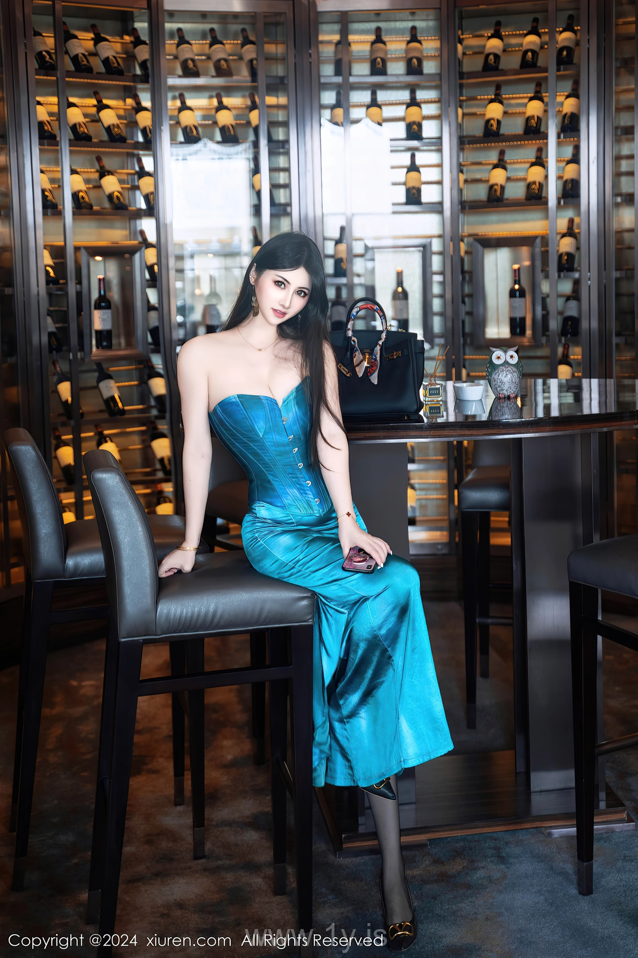 XIUREN(秀人网) No.9039 Nice-looking & Angelic Chinese Muse 诗诗kiki