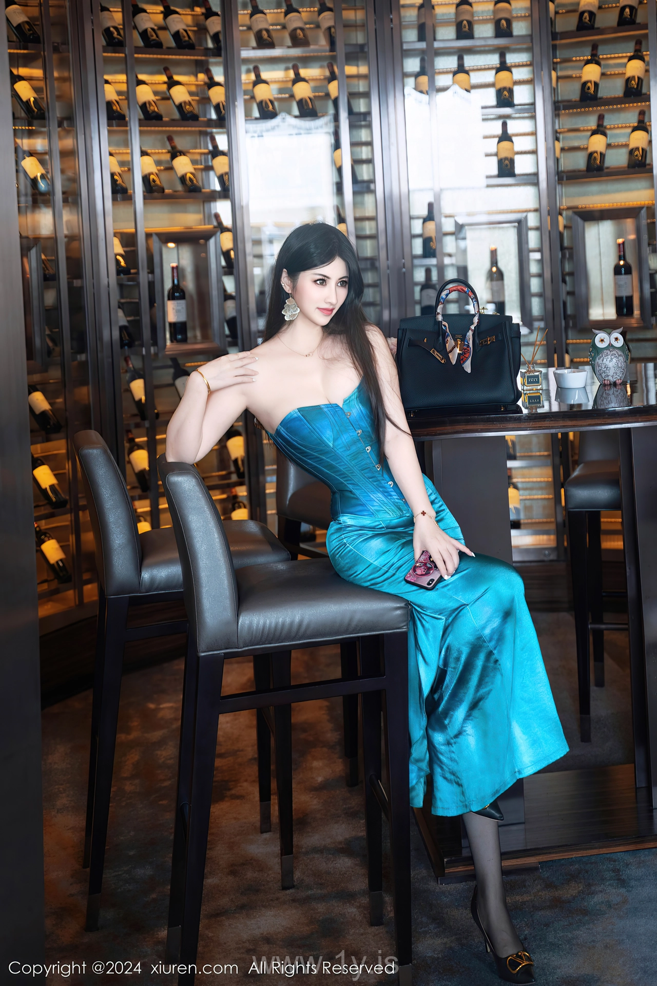 XIUREN(秀人网) No.9039 Nice-looking & Angelic Chinese Muse 诗诗kiki