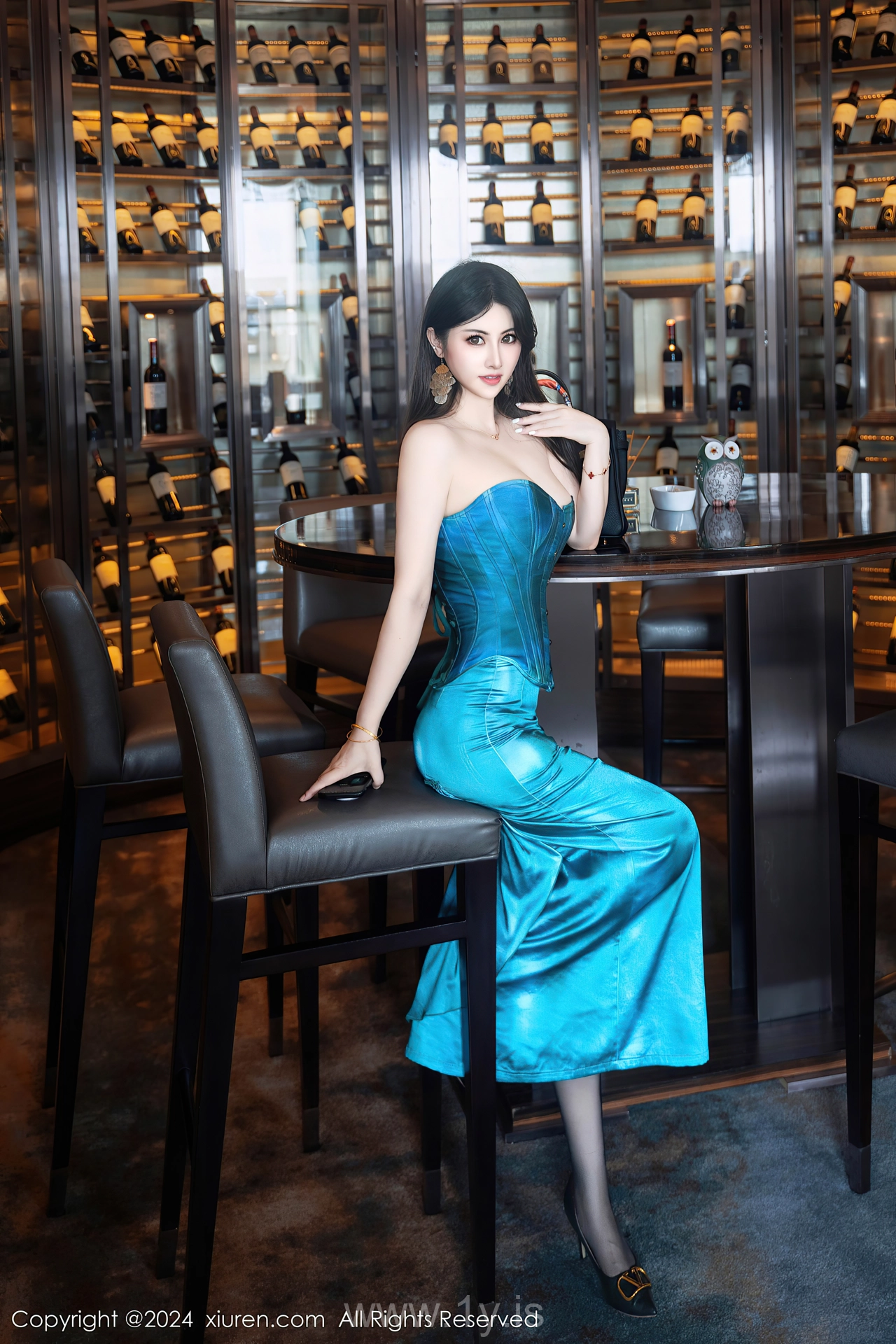 XIUREN(秀人网) No.9039 Nice-looking & Angelic Chinese Muse 诗诗kiki