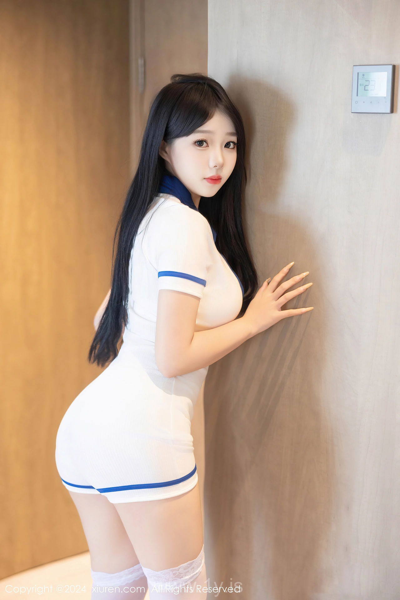 XIUREN(秀人网) No.9056 Fashionable & Nice-looking Asian Muse 黎秋秋