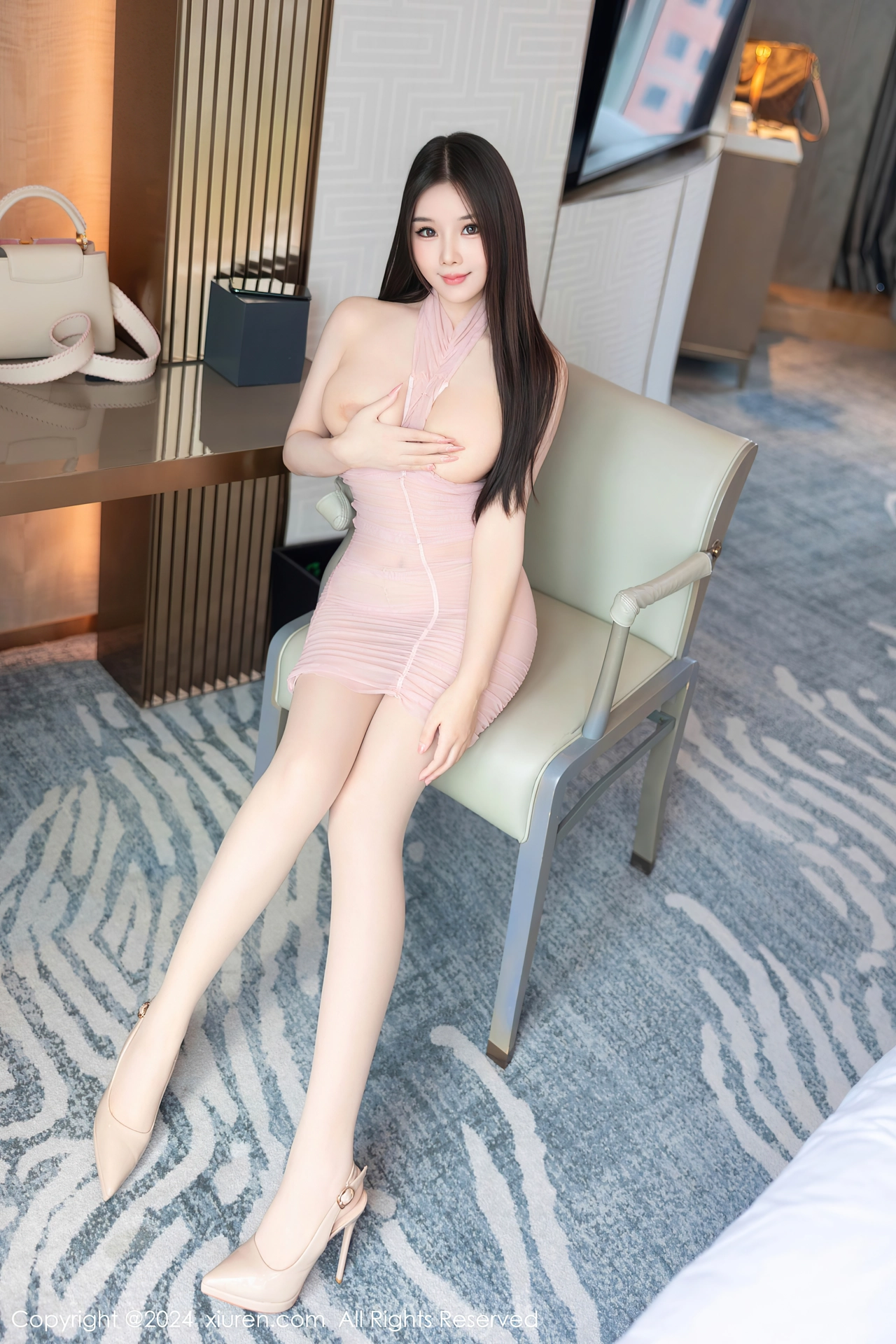 XIUREN(秀人网) No.9057 Hot Asian Chick 金允珍呐