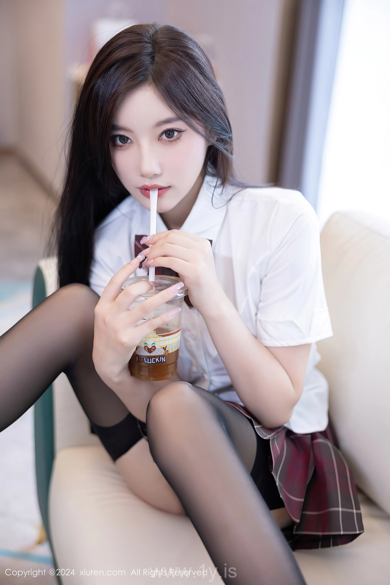 XIUREN(秀人网) No.9064 Cute & Irresistible Asian Enigma 杨晨晨Yome