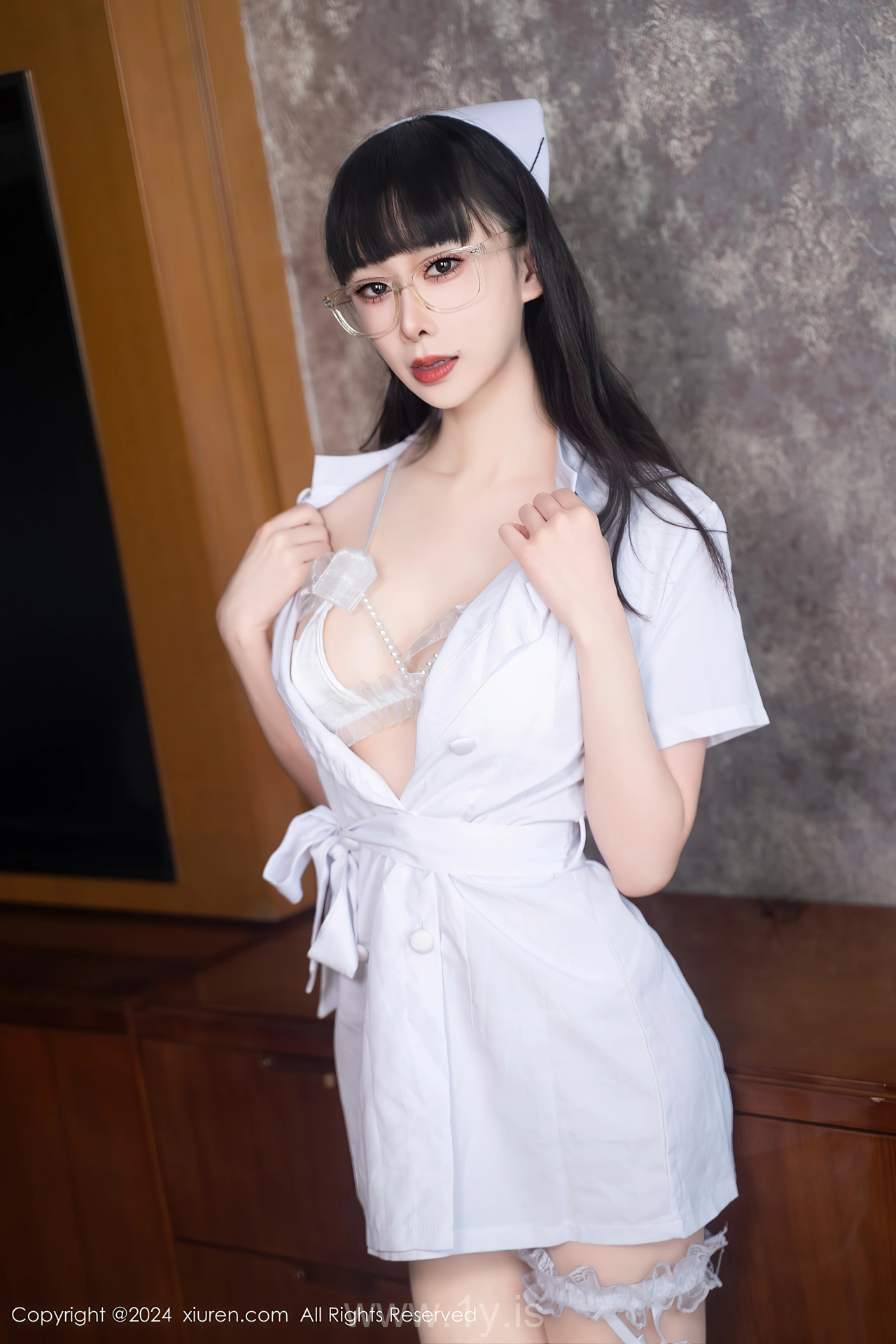 XIUREN(秀人网) No.9077 Knockout & Ravishing Asian Jade 宝宝甜