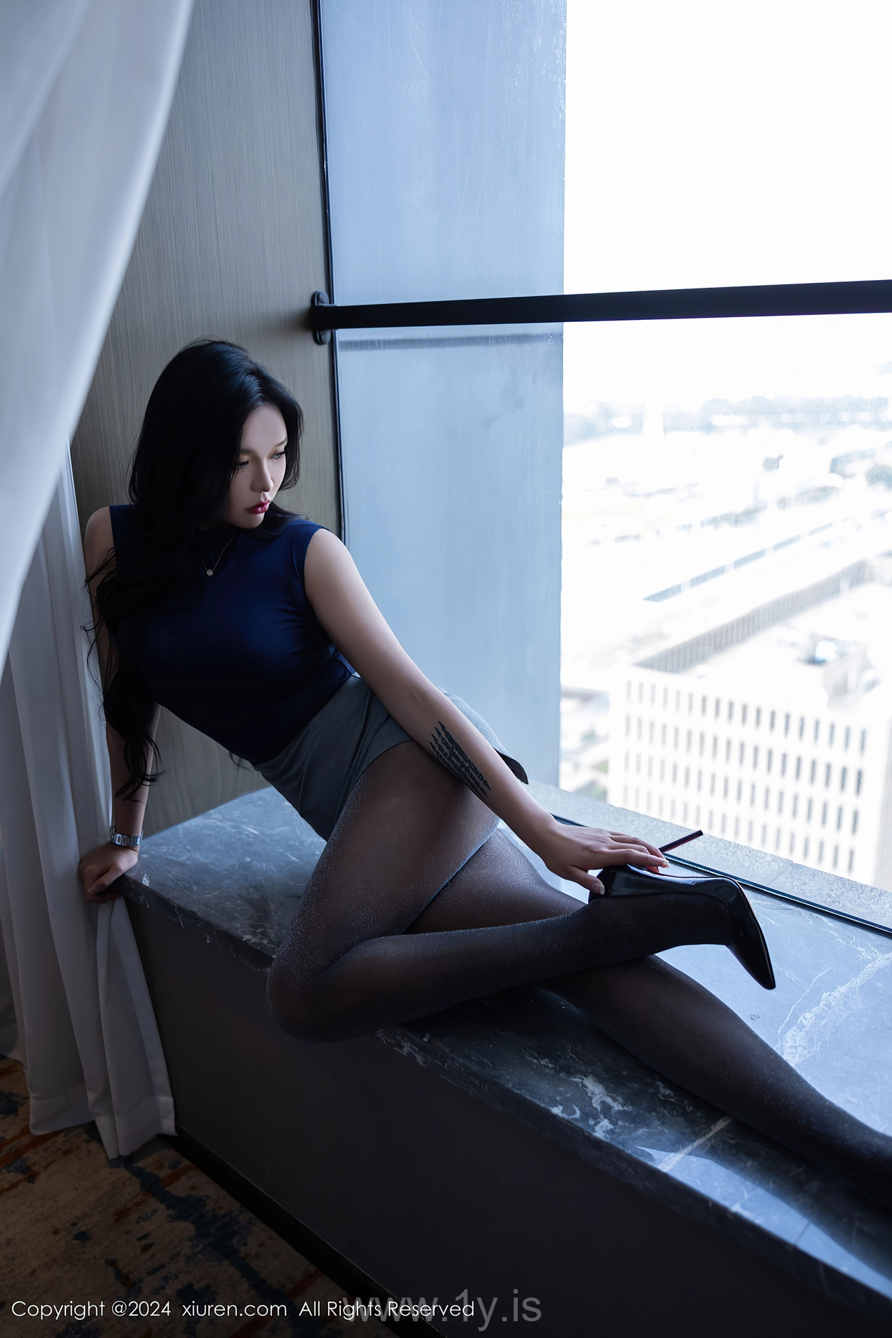 XIUREN(秀人网) No.9082 Enigmatic & Playful Asian Goddess 娜比