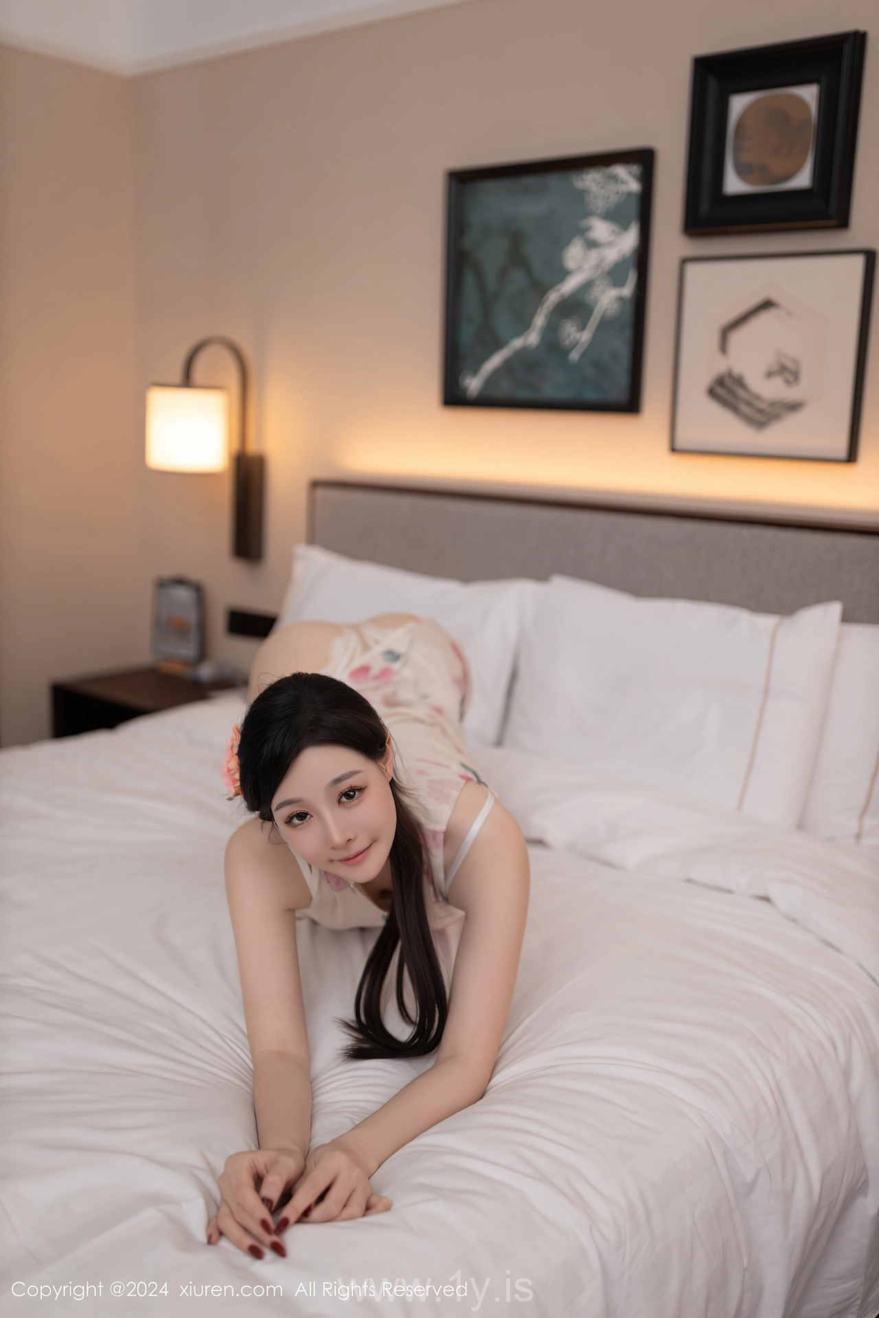 XIUREN(秀人网) No.9087 Seductive & Graceful Chinese Belle 小逗逗