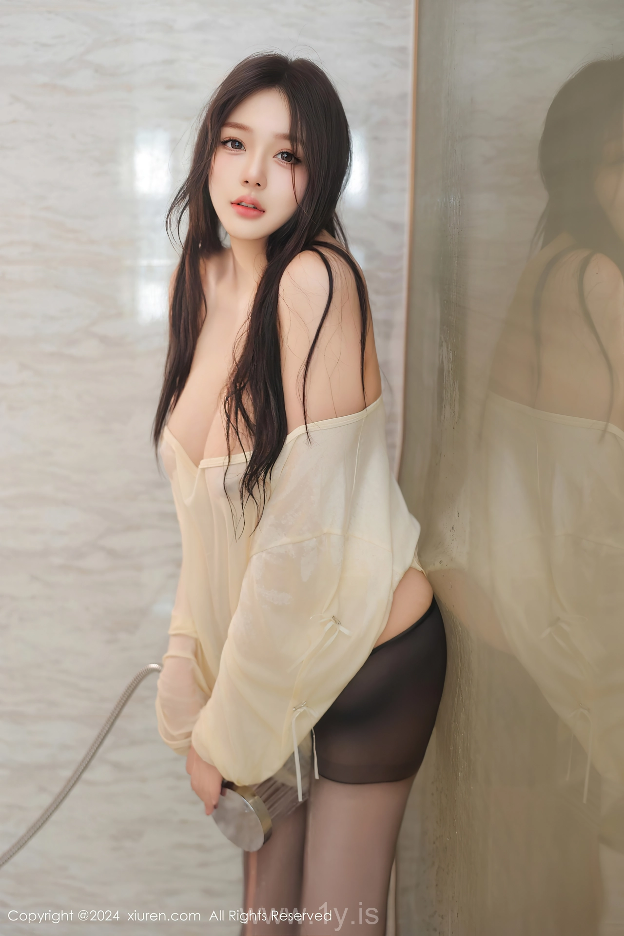 XIUREN(秀人网) No.9089 Captivating Asian Femme fatale 柚柚小奶瓶