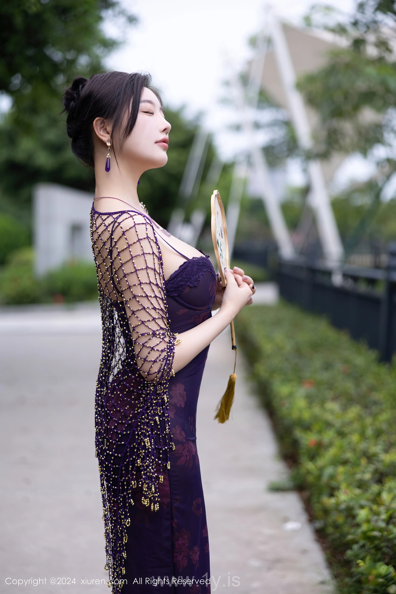 XIUREN(秀人网) No.9092 Tempting Asian Temptress 杨晨晨Yome