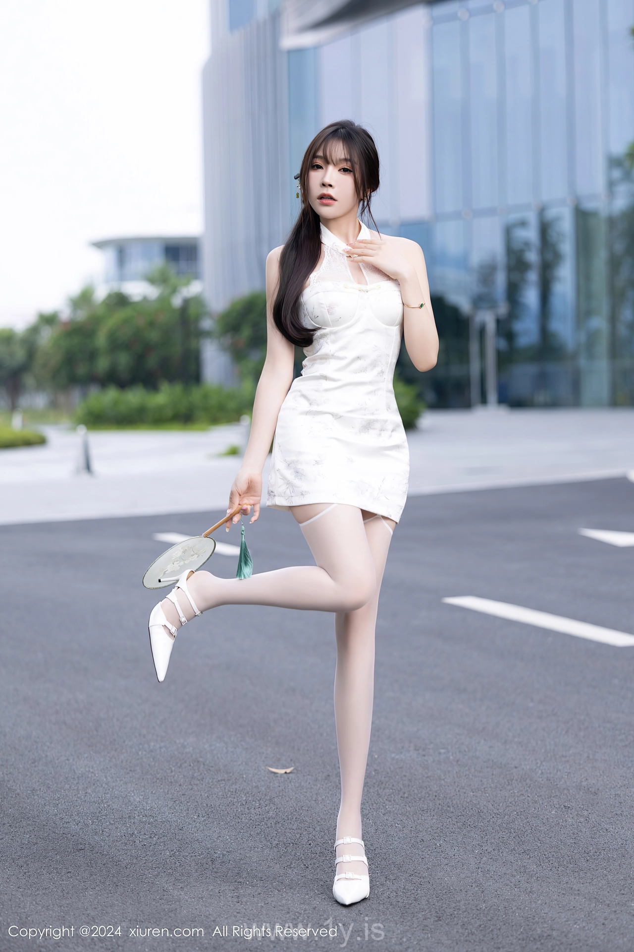 XIUREN(秀人网) No.9101 Good-looking Chinese Siren 徐莉芝Booty