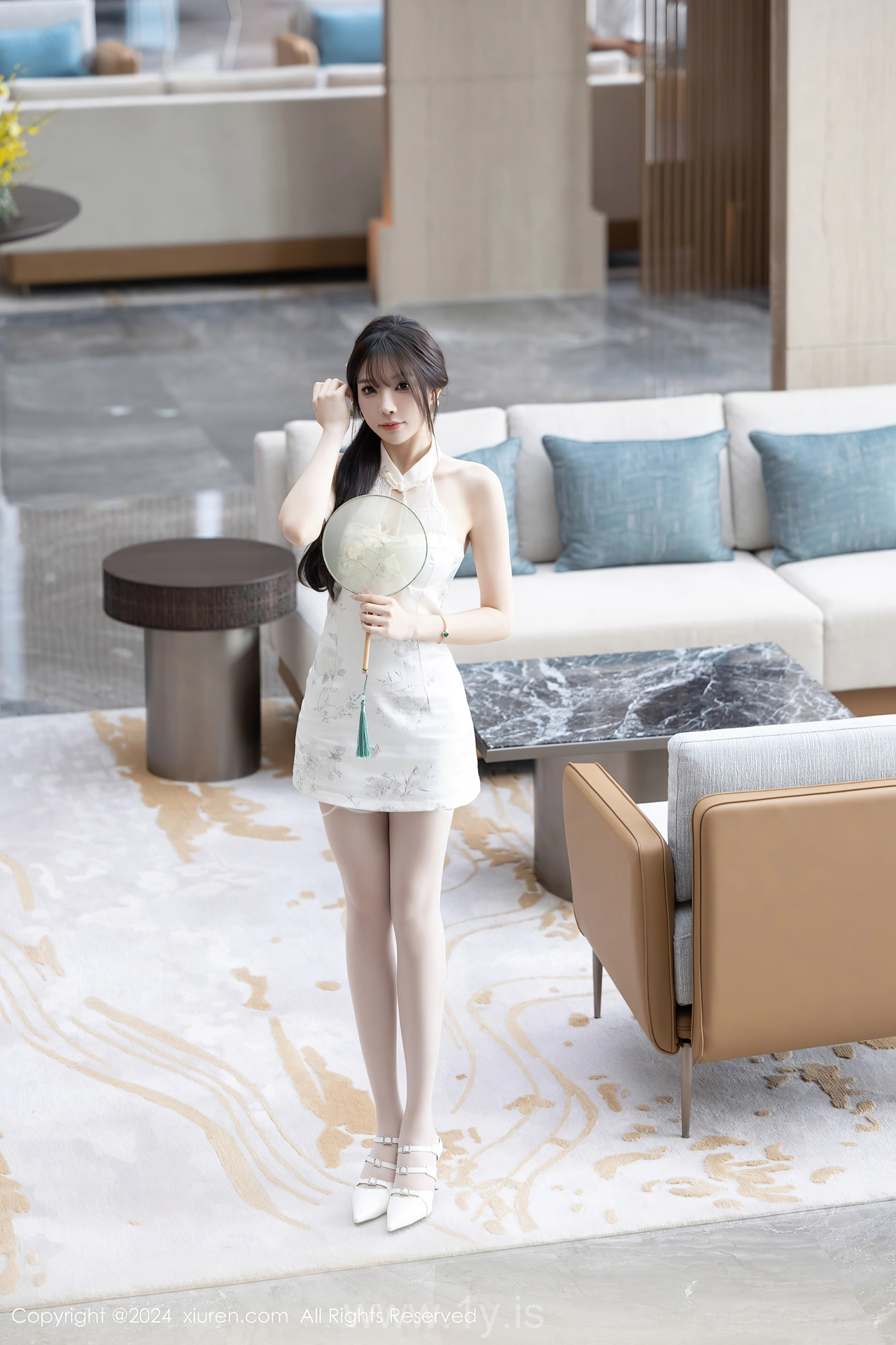 XIUREN(秀人网) No.9101 Good-looking Chinese Siren 徐莉芝Booty