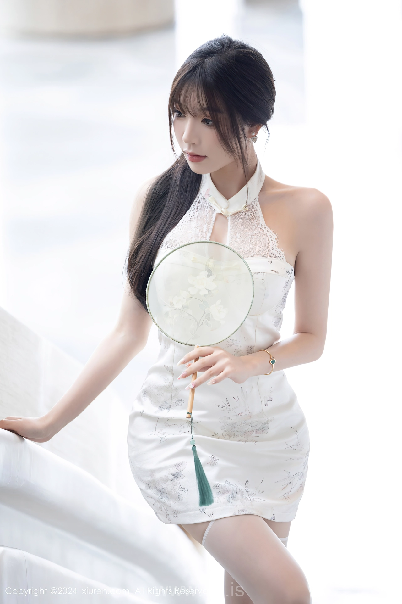 XIUREN(秀人网) No.9101 Good-looking Chinese Siren 徐莉芝Booty