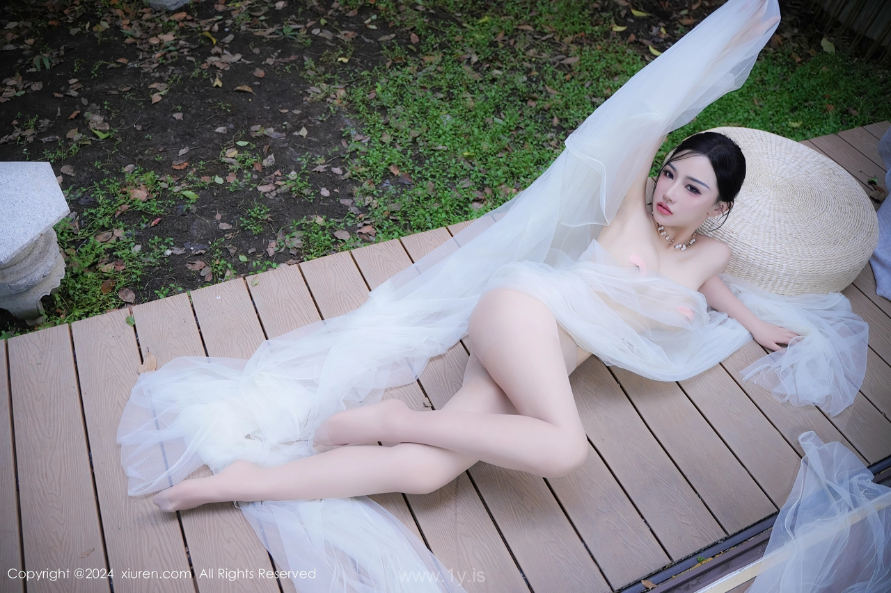 XIUREN(秀人网) No.9105 Good-looking Asian Muse 妙可可Cheese