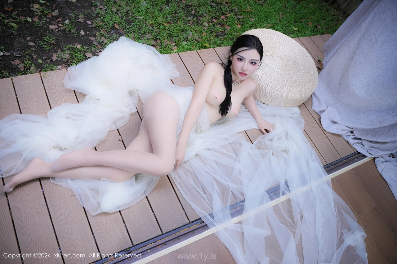 XIUREN(秀人网) No.9105 Good-looking Asian Muse 妙可可Cheese