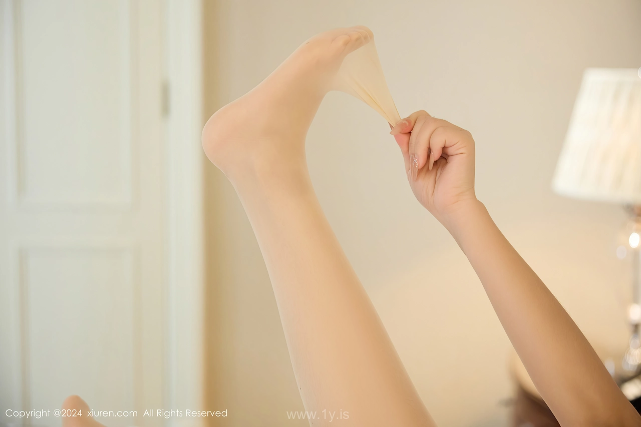 XIUREN(秀人网) No.9114 Voluptuous Chinese Sweetheart 江露露