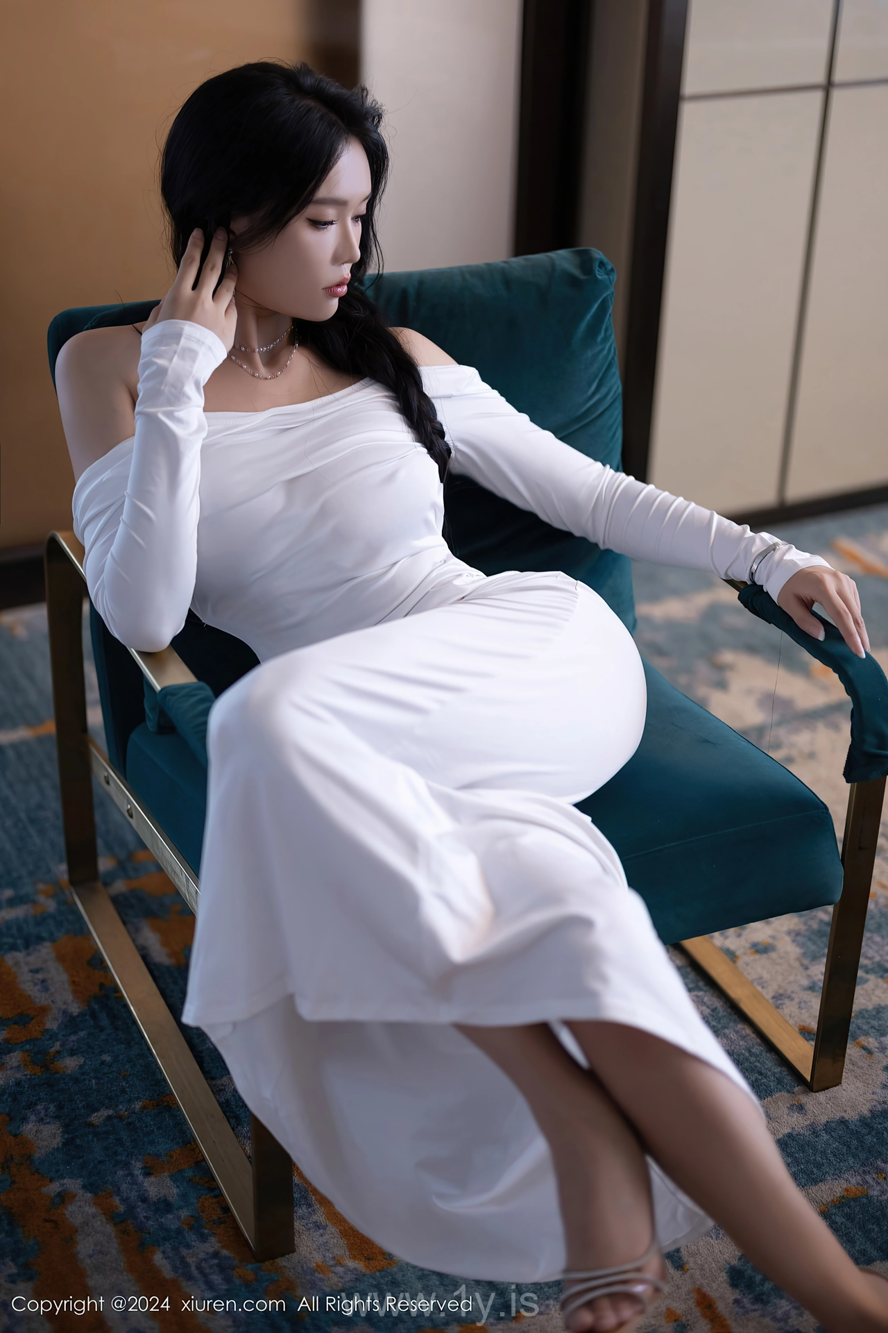 XIUREN(秀人网) No.9115 Shimmering & Good-looking Chinese Beauty 娜比