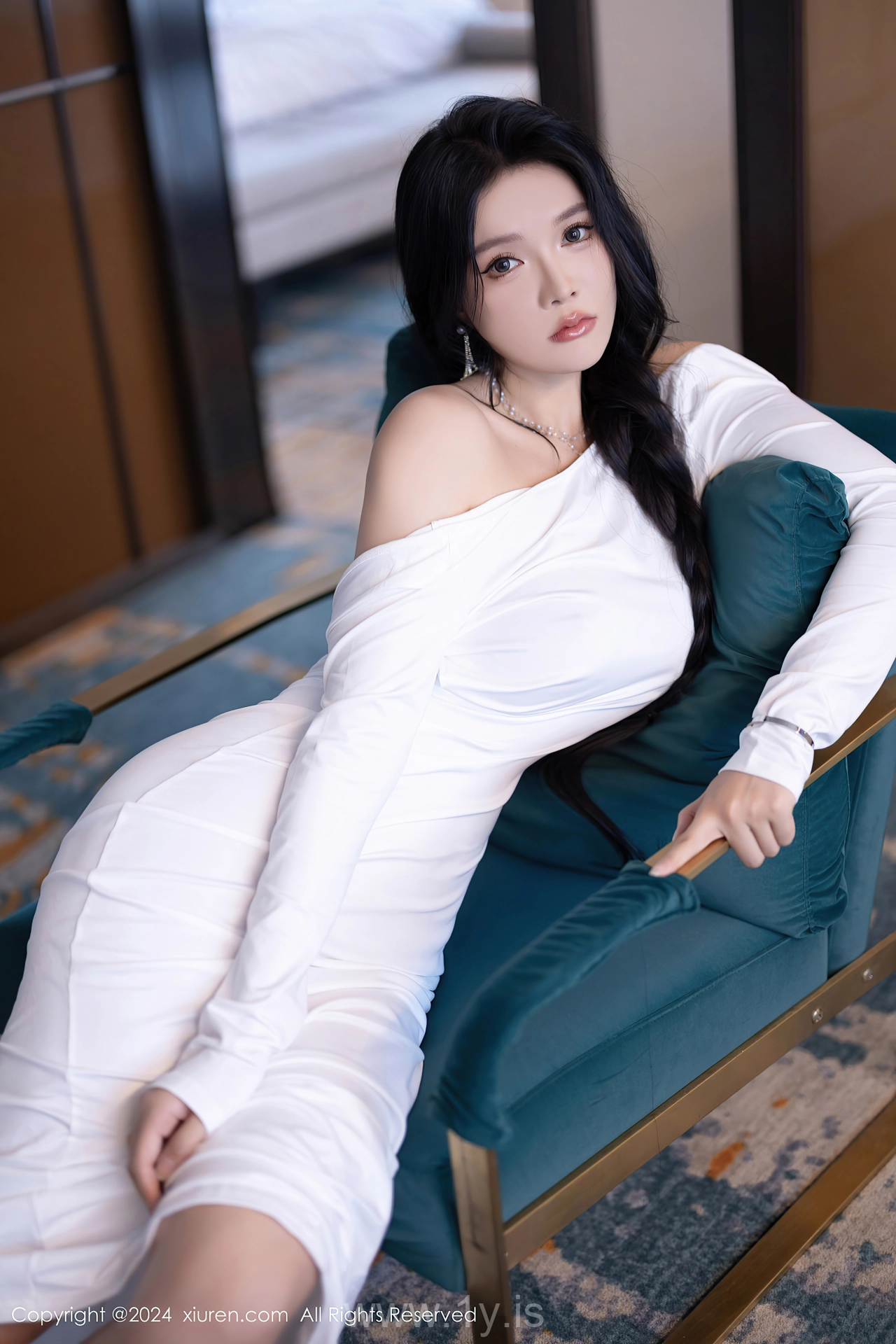 XIUREN(秀人网) No.9115 Shimmering & Good-looking Chinese Beauty 娜比