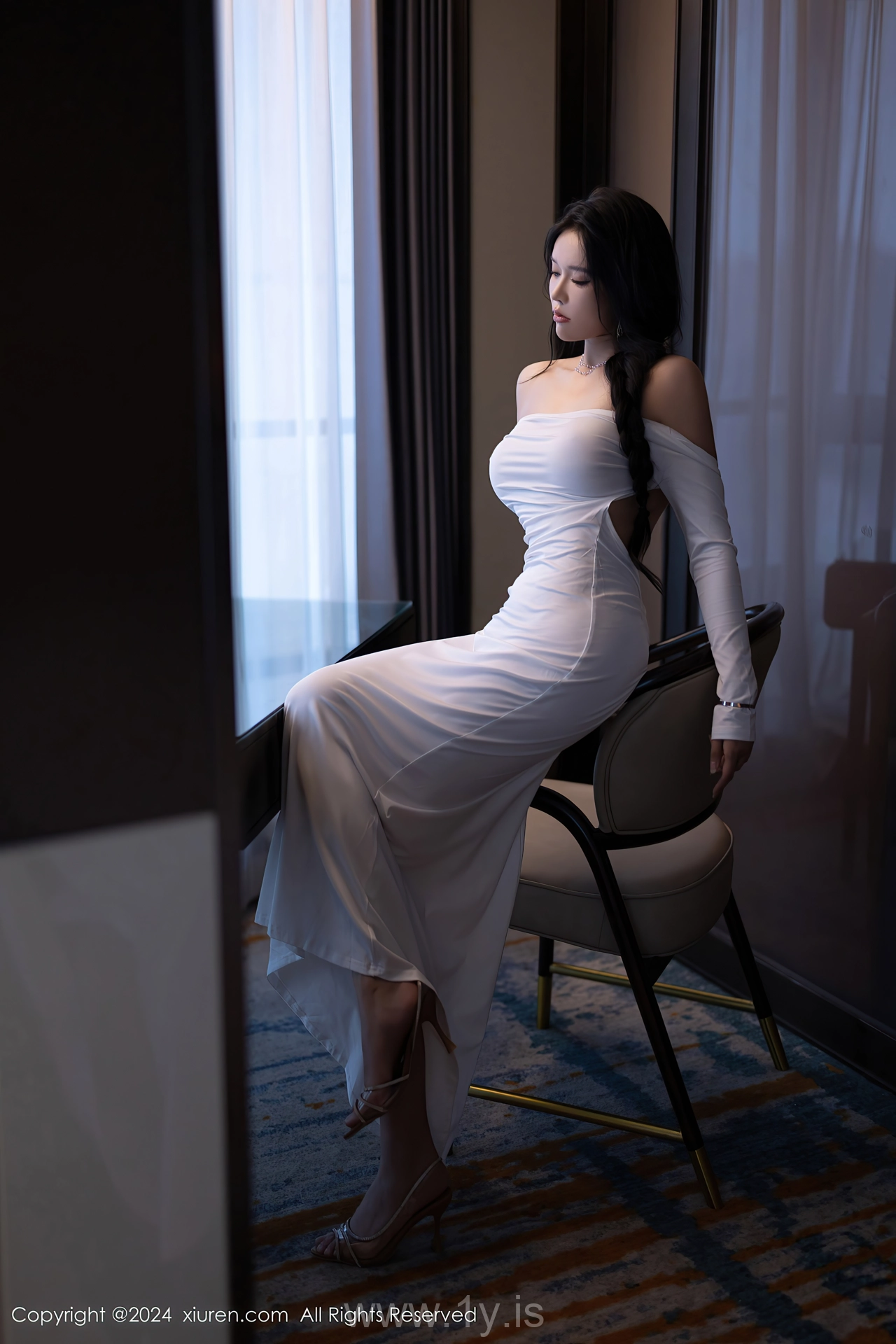 XIUREN(秀人网) No.9115 Shimmering & Good-looking Chinese Beauty 娜比