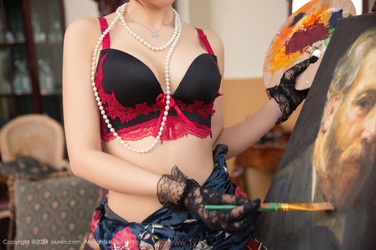 XIUREN(秀人网) No.9116 Innocent & Tempting Asian Sweetie 绮里嘉ula