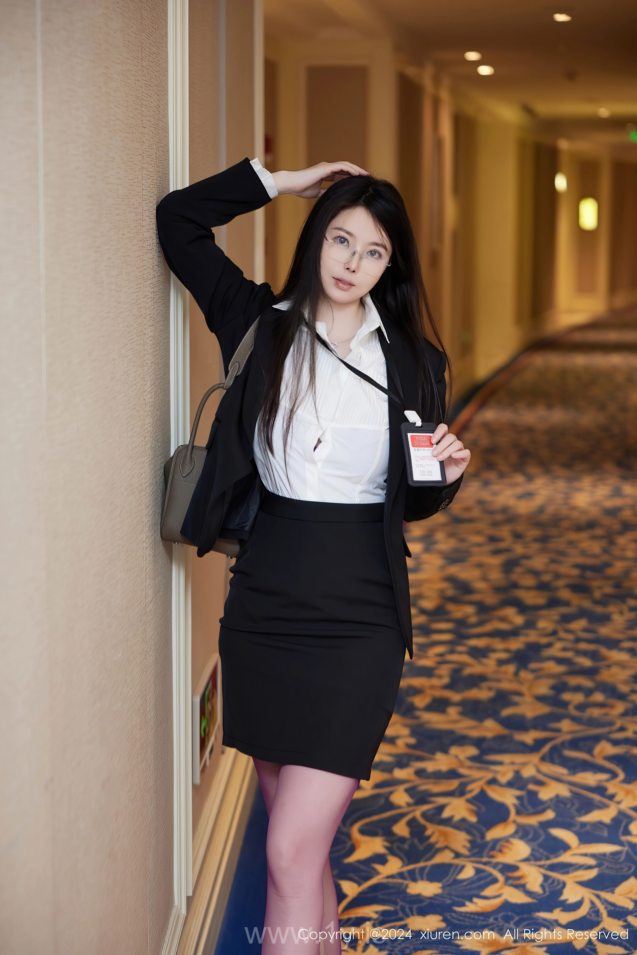 XIUREN(秀人网) No.9131 Dazzling Chinese Queen 白茹雪abby