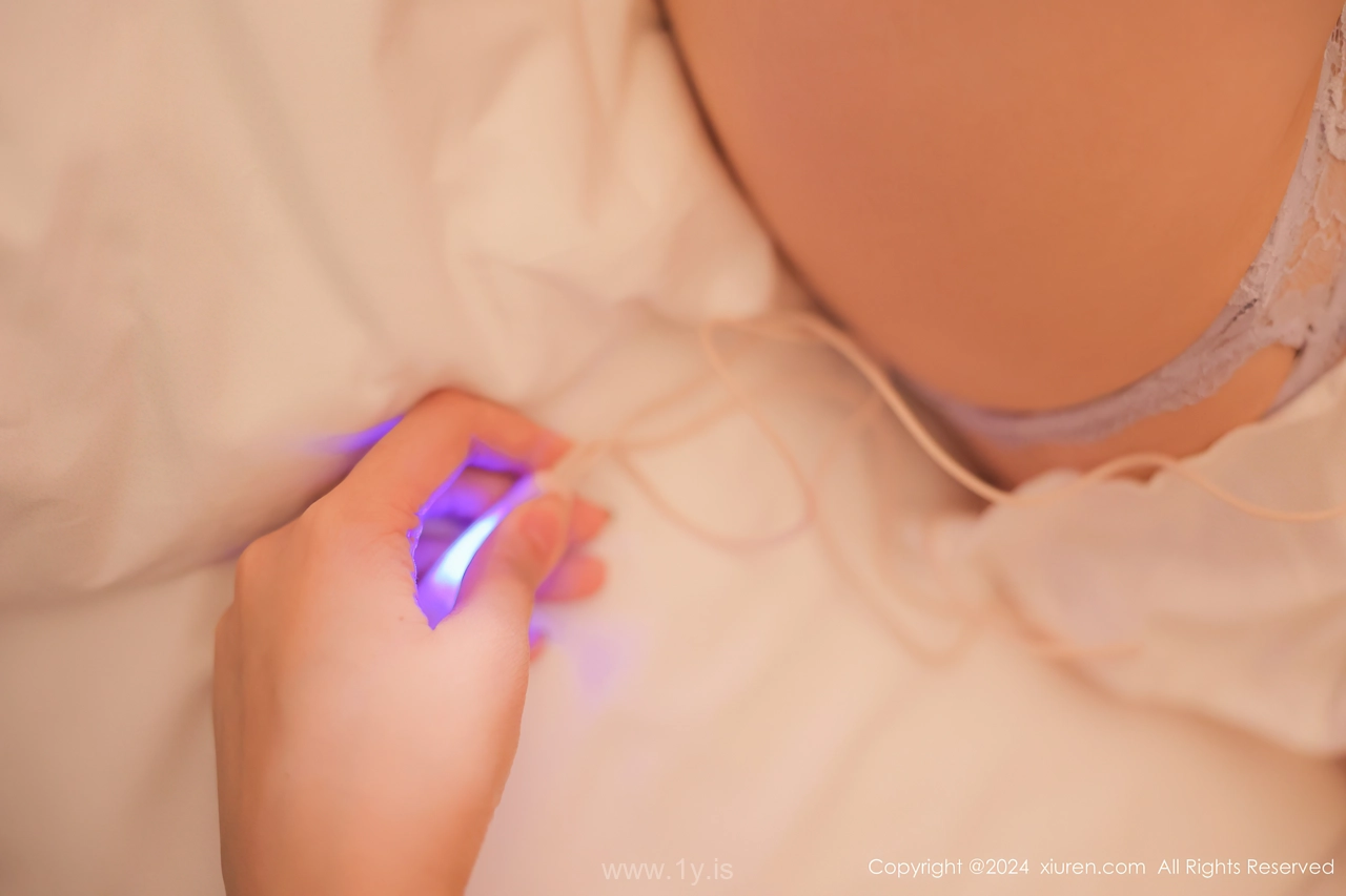 XIUREN(秀人网) No.9139 Enigmatic Asian Angel 袁圆